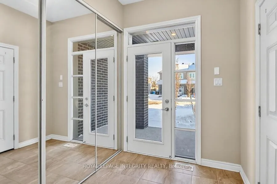 Photo 3 of 168 Bandelier Way, Ottawa, Stittsville (North) — HOMEH