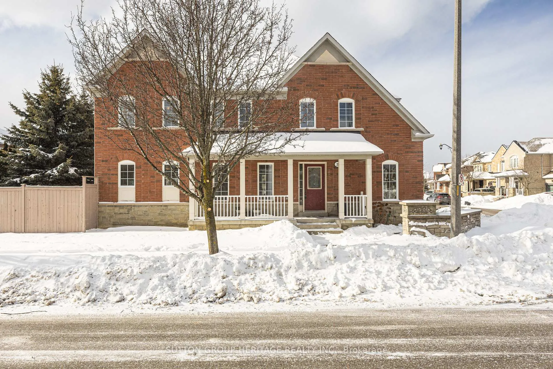 Photo 3 of 2 Peacock Crescent, Ajax, Northwest Ajax — HOMEH
