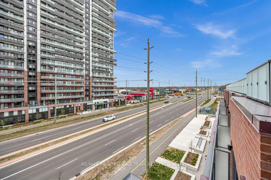 Photo 11 of Unit 416, 2545 Simcoe Street N, Oshawa, Windfields — HOMEH