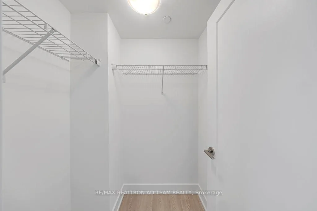 Photo 17 of Unit 416, 2545 Simcoe Street N, Oshawa, Windfields — HOMEH