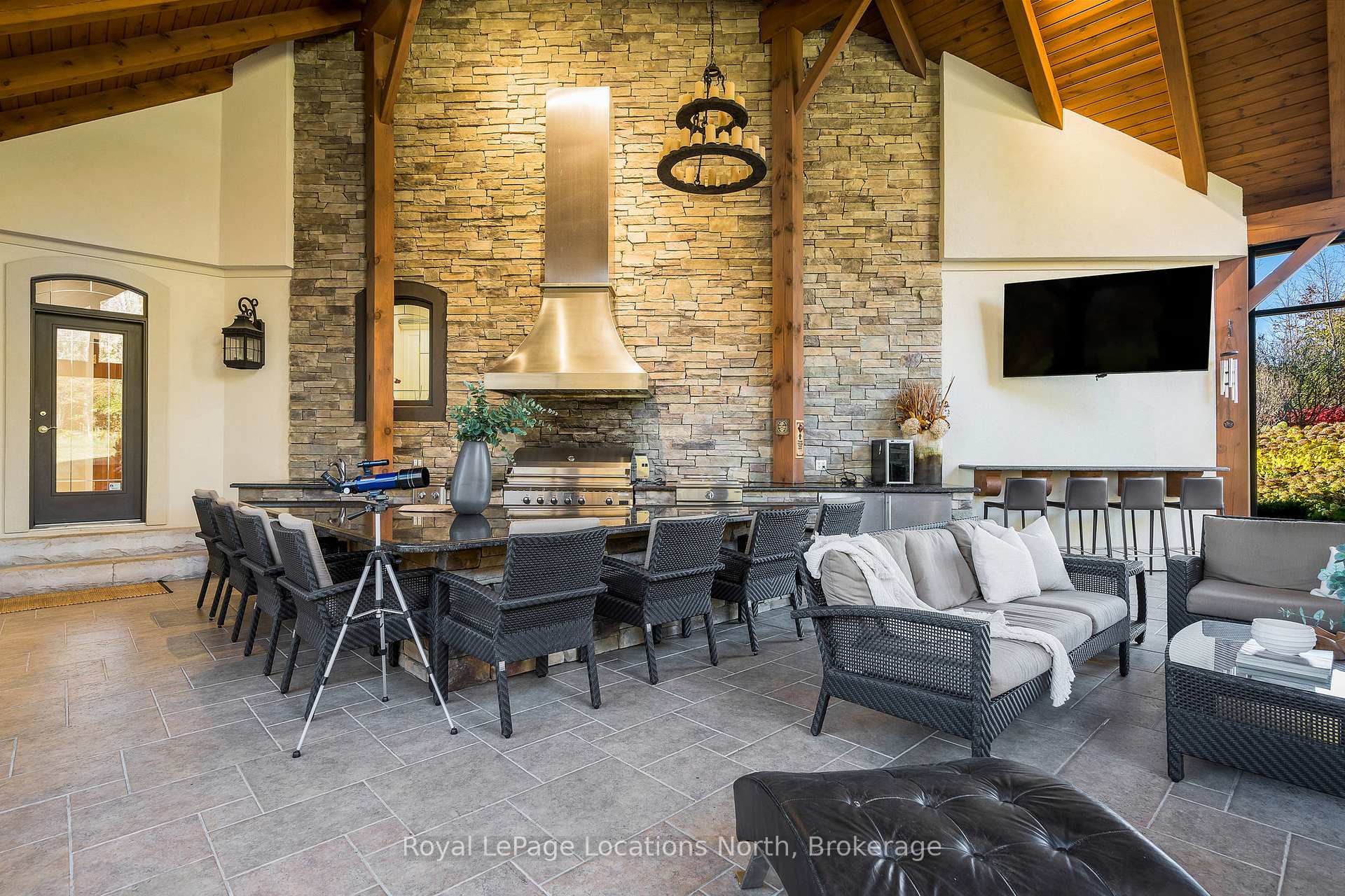 Photo 22 of 1428 10 Nottawasaga Concession N, Clearview, Rural Clearview — HOMEH