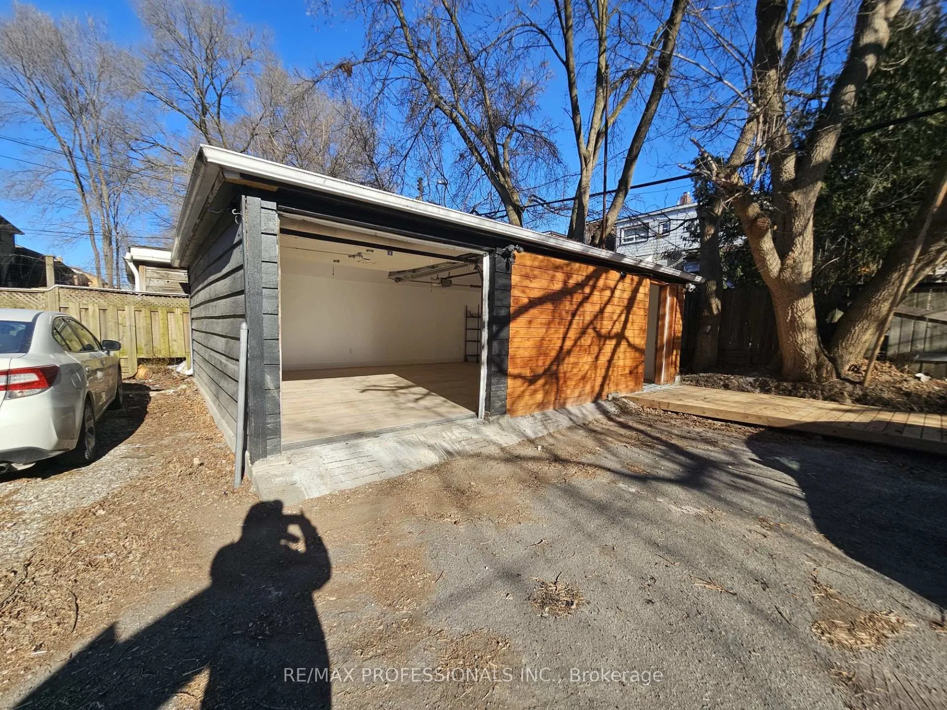 Photo 2 of Unit Rear WS, 29 Glenside Avenue, Toronto, Greenwood-Coxwell — HOMEH