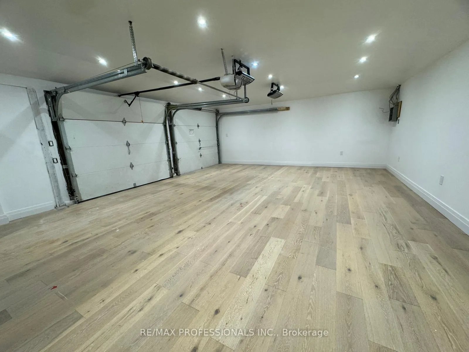 Photo 7 of Unit Rear WS, 29 Glenside Avenue, Toronto, Greenwood-Coxwell — HOMEH