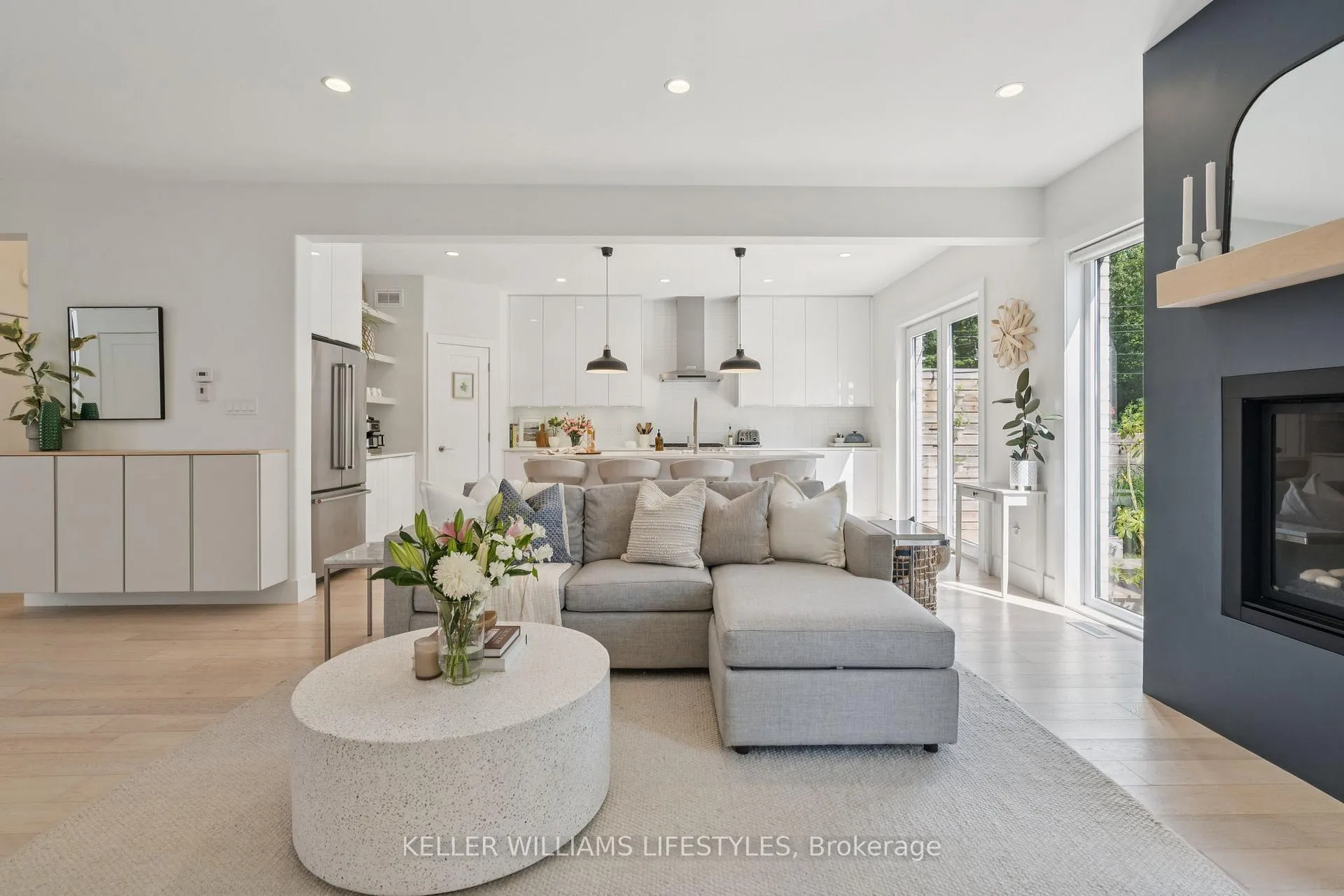 Photo 10 of Unit 24, 41 Earlscourt Terrace, Middlesex Centre, Kilworth — HOMEH