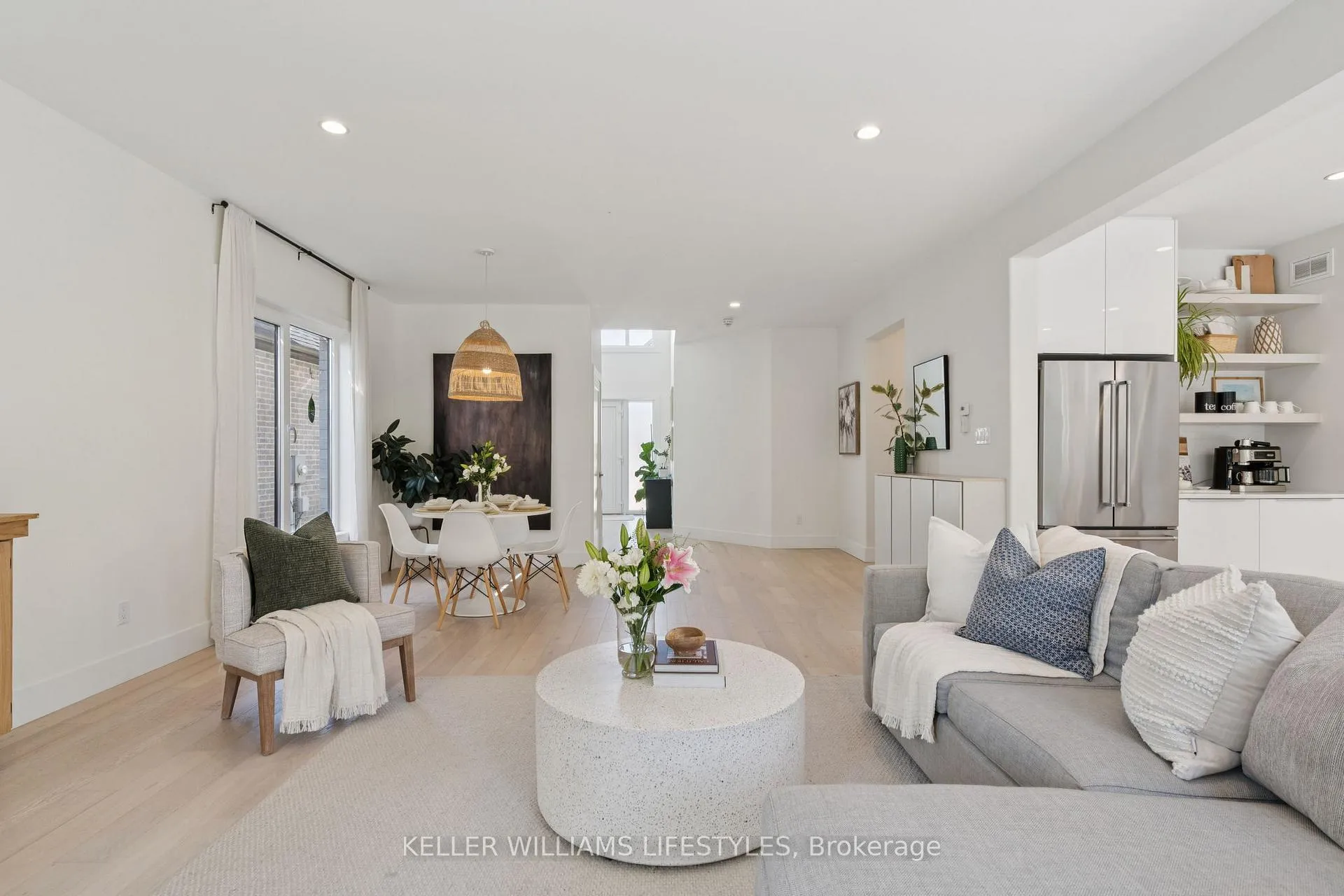 Photo 11 of Unit 24, 41 Earlscourt Terrace, Middlesex Centre, Kilworth — HOMEH