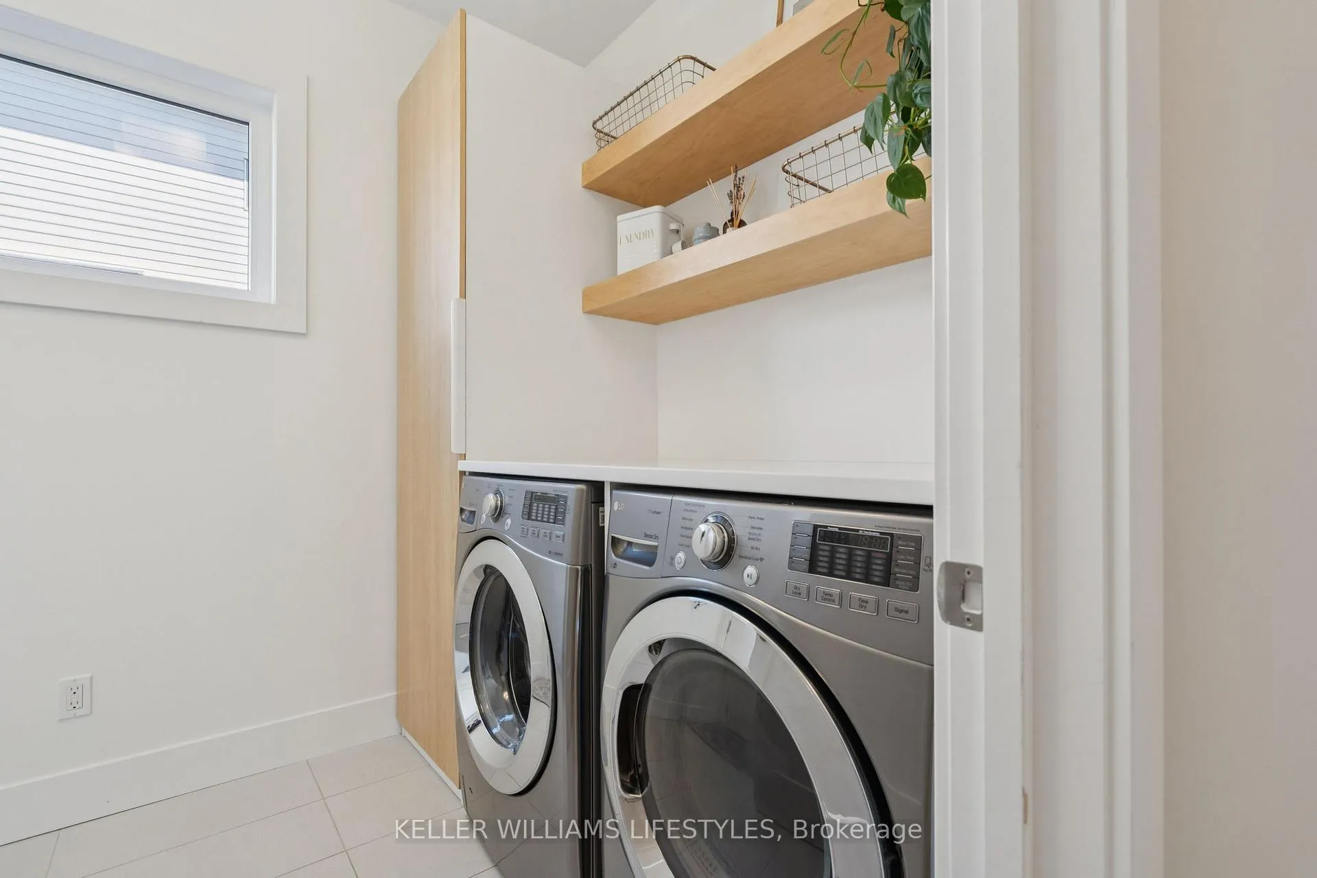Photo 22 of Unit 24, 41 Earlscourt Terrace, Middlesex Centre, Kilworth — HOMEH