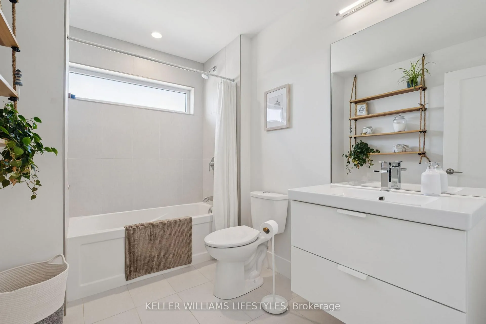 Photo 32 of Unit 24, 41 Earlscourt Terrace, Middlesex Centre, Kilworth — HOMEH