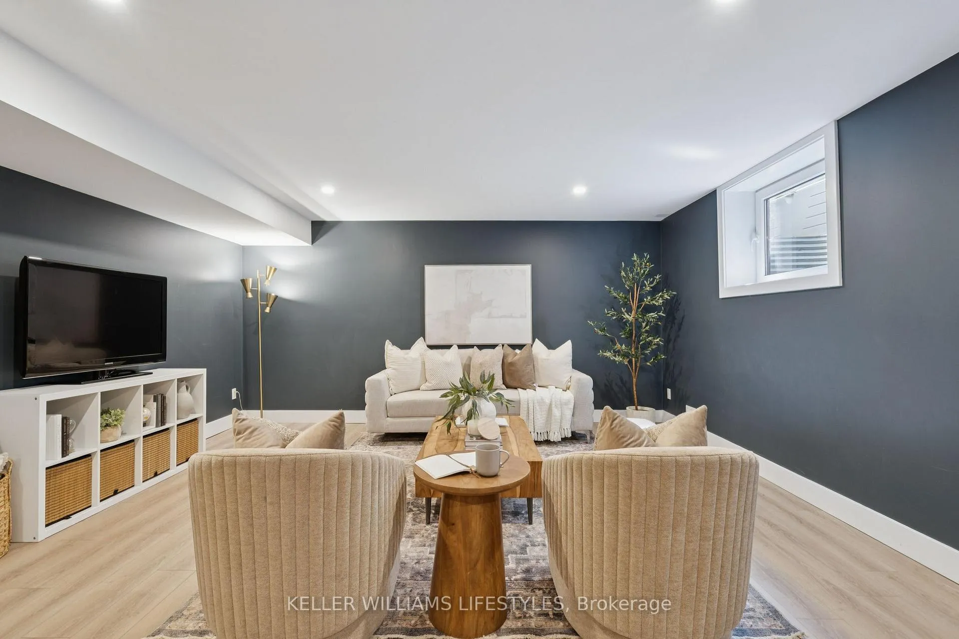 Photo 35 of Unit 24, 41 Earlscourt Terrace, Middlesex Centre, Kilworth — HOMEH