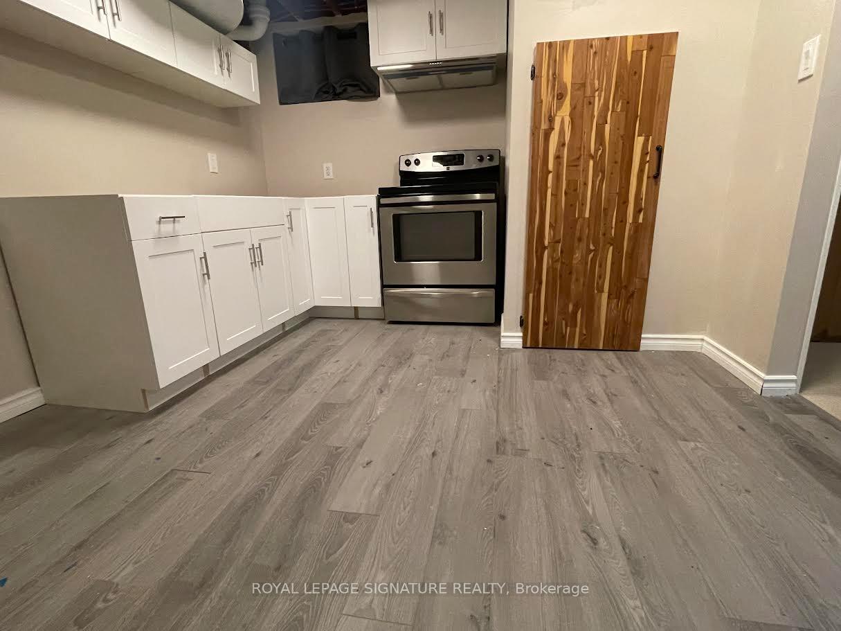Photo 2 of Unit Bsmt, 495 Dynes Road, Burlington, Roseland — HOMEH