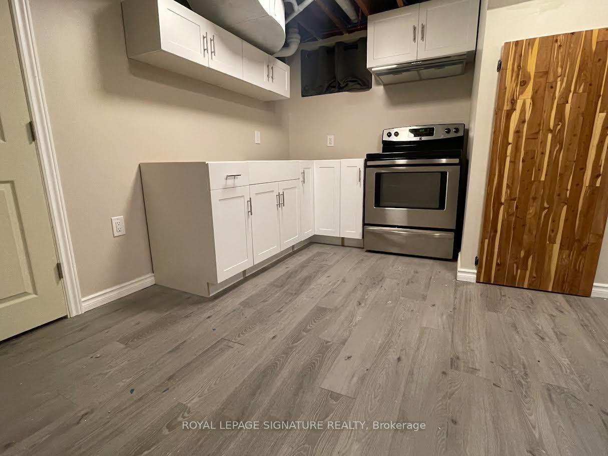 Photo 3 of Unit Bsmt, 495 Dynes Road, Burlington, Roseland — HOMEH