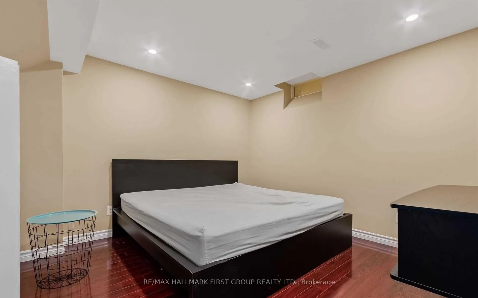Photo 7 of Unit Basment, 2319 Bridle Road, Oshawa, Windfields — HOMEH