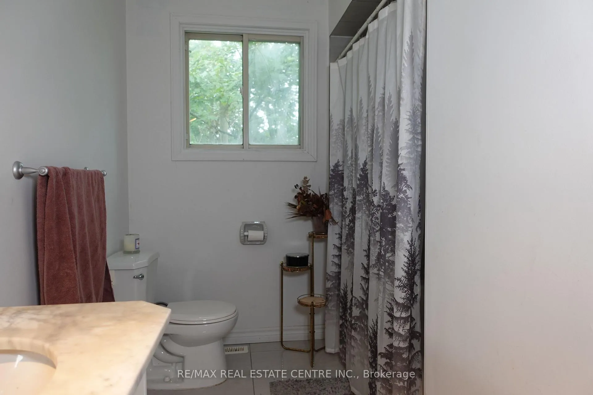 Photo 15 of 17 Woodland Road, Amaranth, Rural Amaranth — HOMEH
