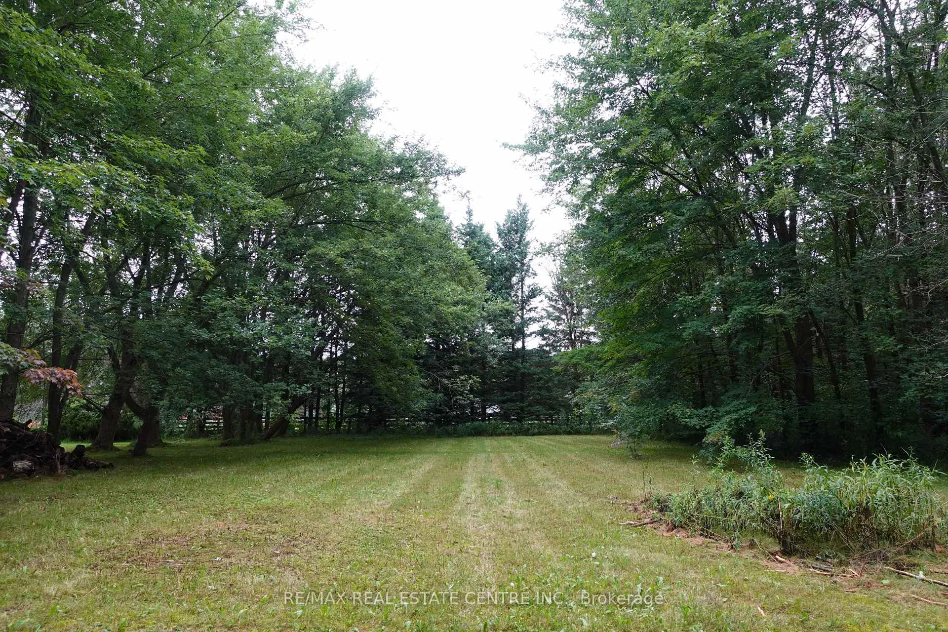 Photo 21 of 17 Woodland Road, Amaranth, Rural Amaranth — HOMEH