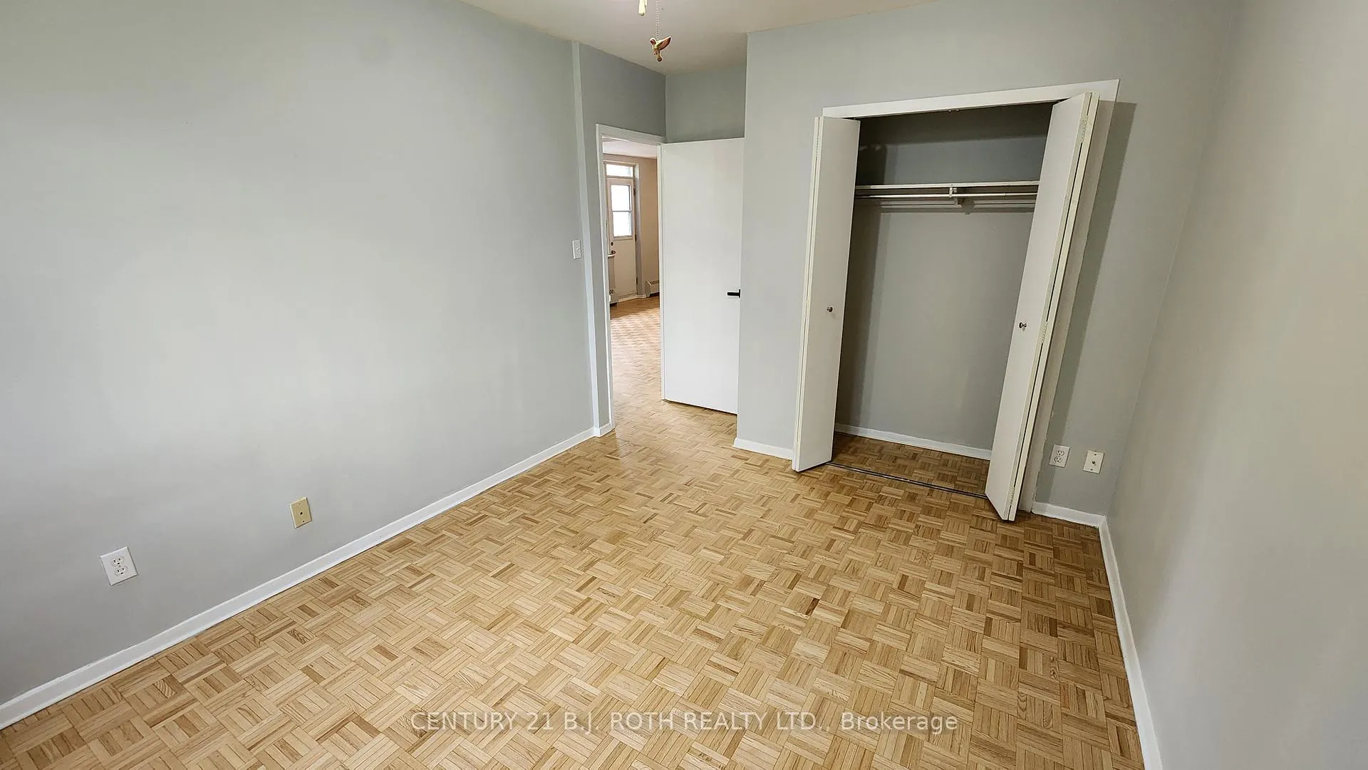 Photo 18 of Unit 403, 37 Peel Street, Barrie, City Centre — HOMEH
