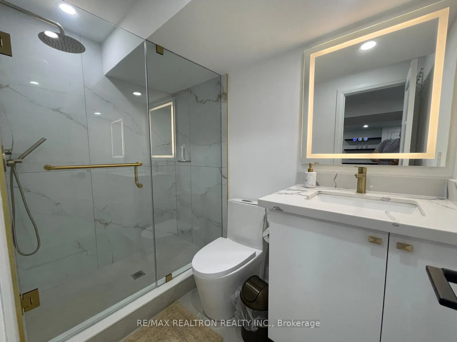 Photo 28 of Unit Bsmnt A, 264 Murray Drive, Aurora, Aurora Village — HOMEH