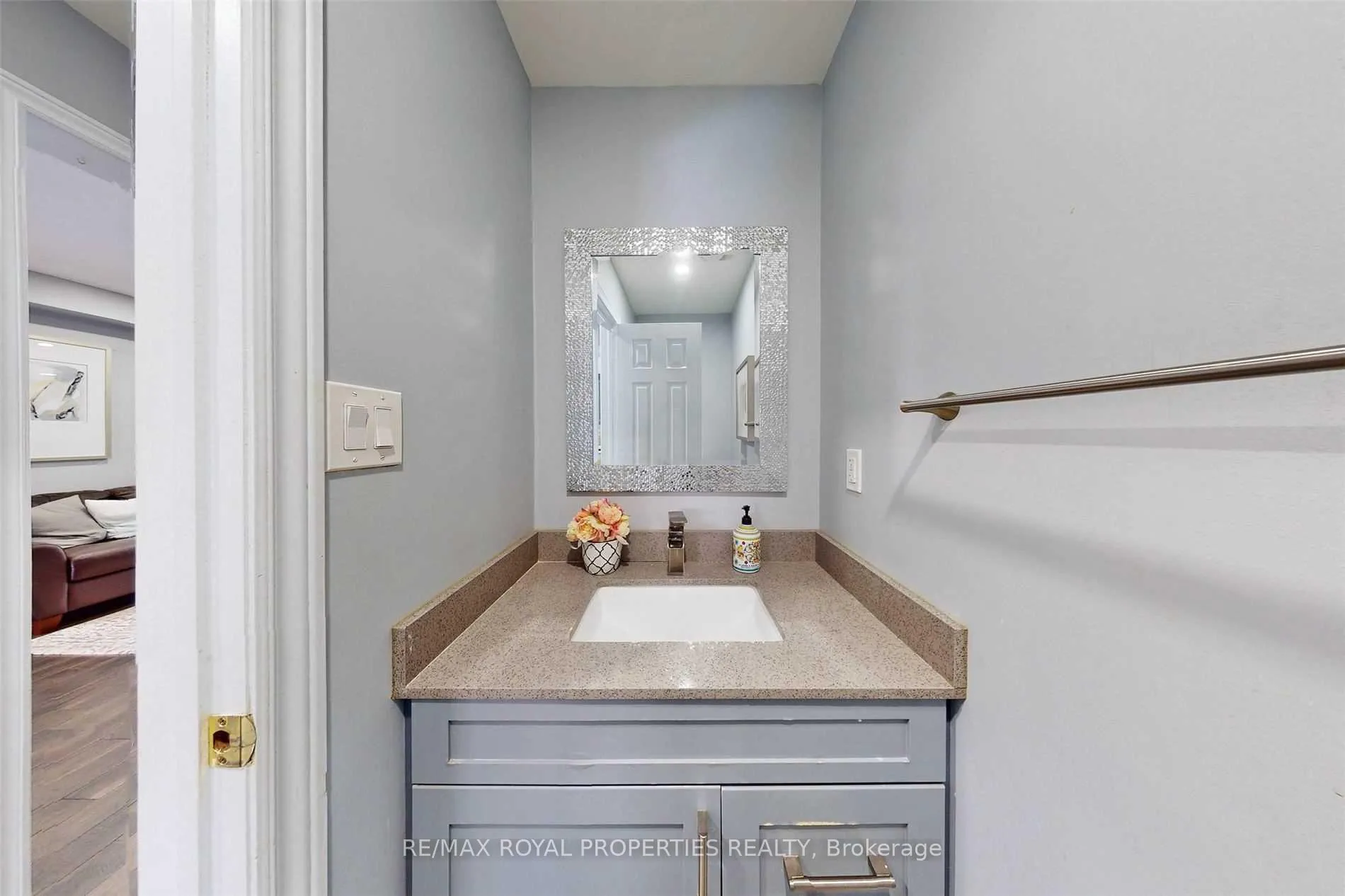Photo 10 of Unit (Main), 172 Billingsley Crescent, Markham, Cedarwood — HOMEH
