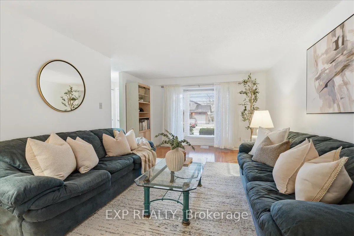 Photo 6 of 56 Rushbrook Drive, Kitchener — HOMEH