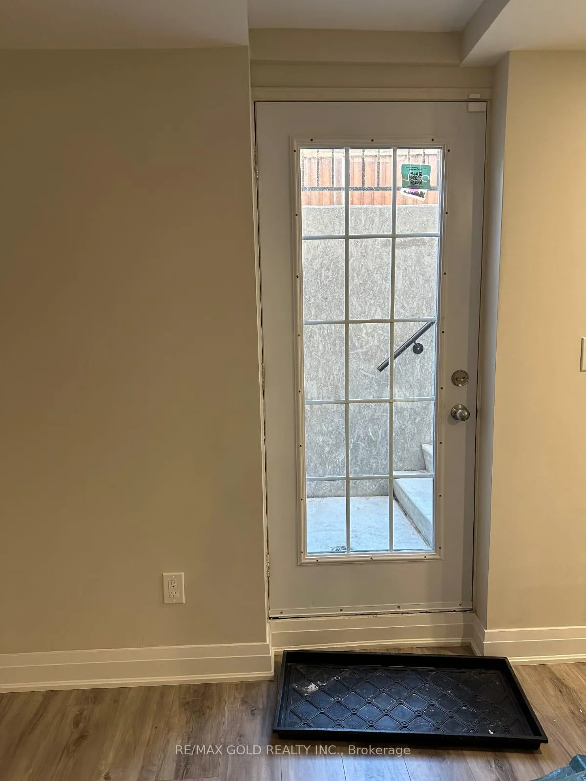 Photo 1 of Unit Bsmt, 25 Darlet Avenue, Ajax, Northeast Ajax — HOMEH