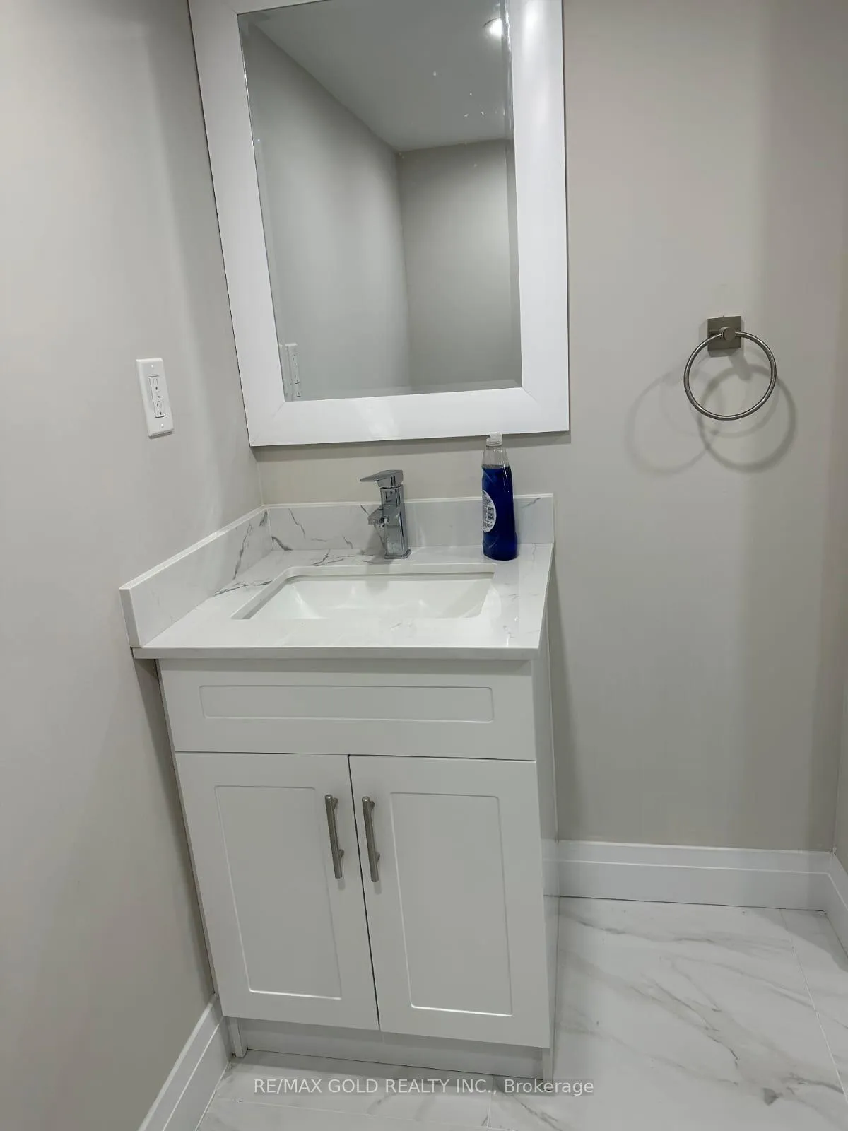 Photo 4 of Unit Bsmt, 25 Darlet Avenue, Ajax, Northeast Ajax — HOMEH
