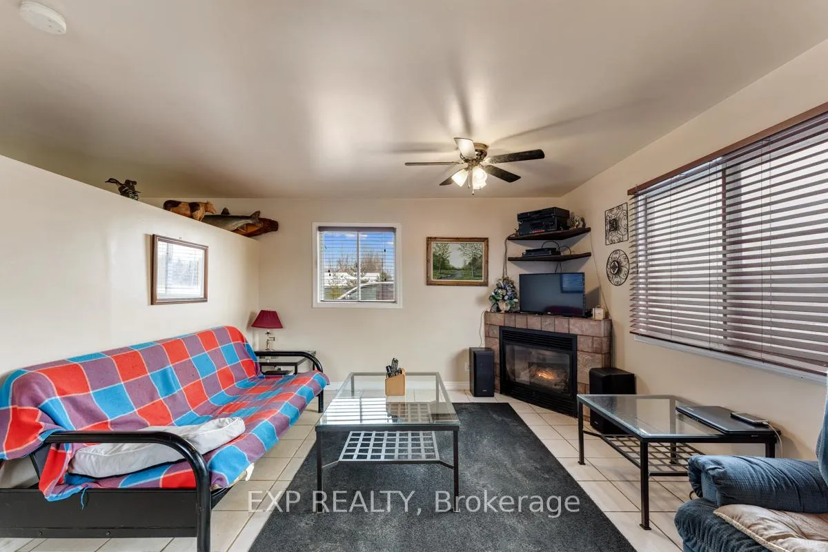 Photo 11 of 4402 Baseline Road, Georgina, Historic Lakeshore Communities — HOMEH