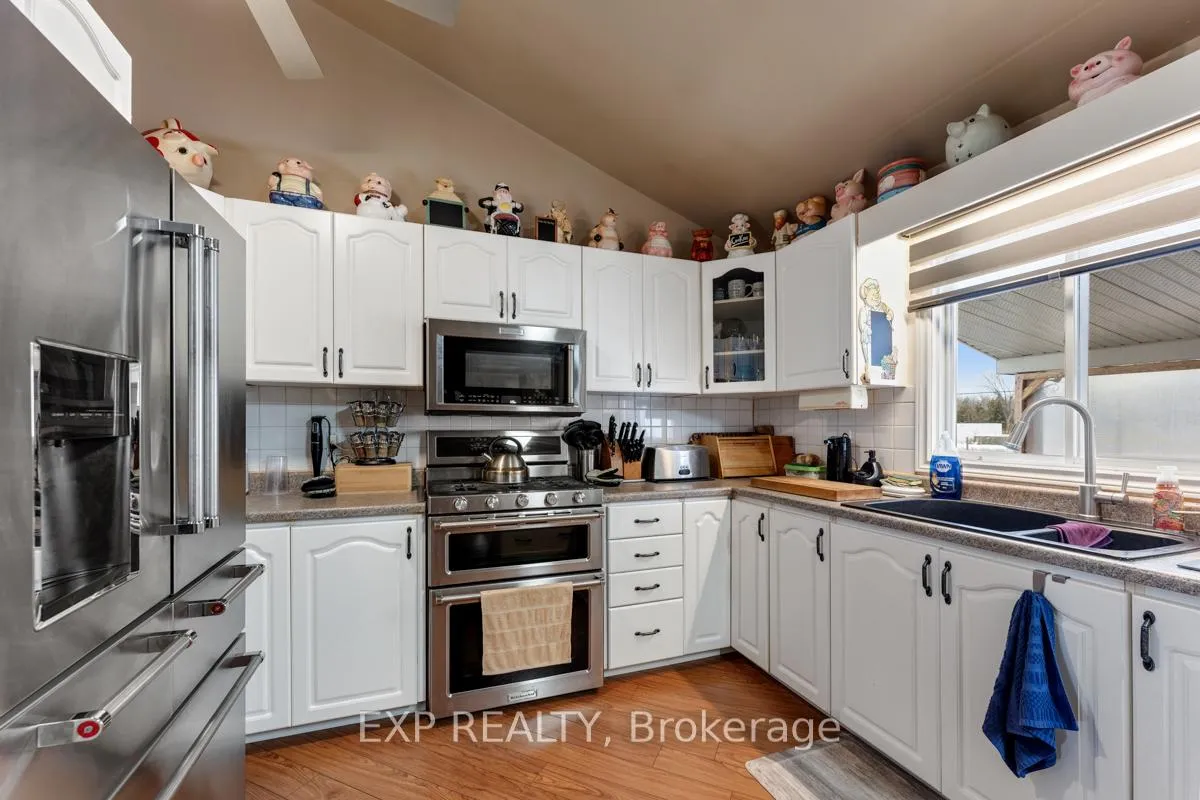 Photo 14 of 4402 Baseline Road, Georgina, Historic Lakeshore Communities — HOMEH