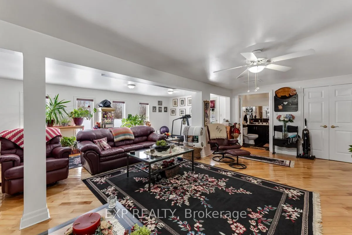 Photo 23 of 4402 Baseline Road, Georgina, Historic Lakeshore Communities — HOMEH
