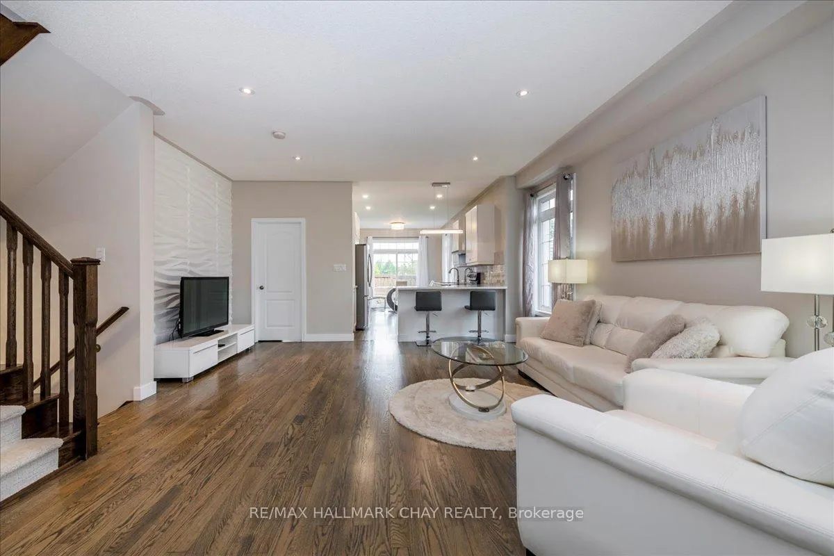 Photo 6 of 1300 Hunter Street, Innisfil, Alcona — HOMEH