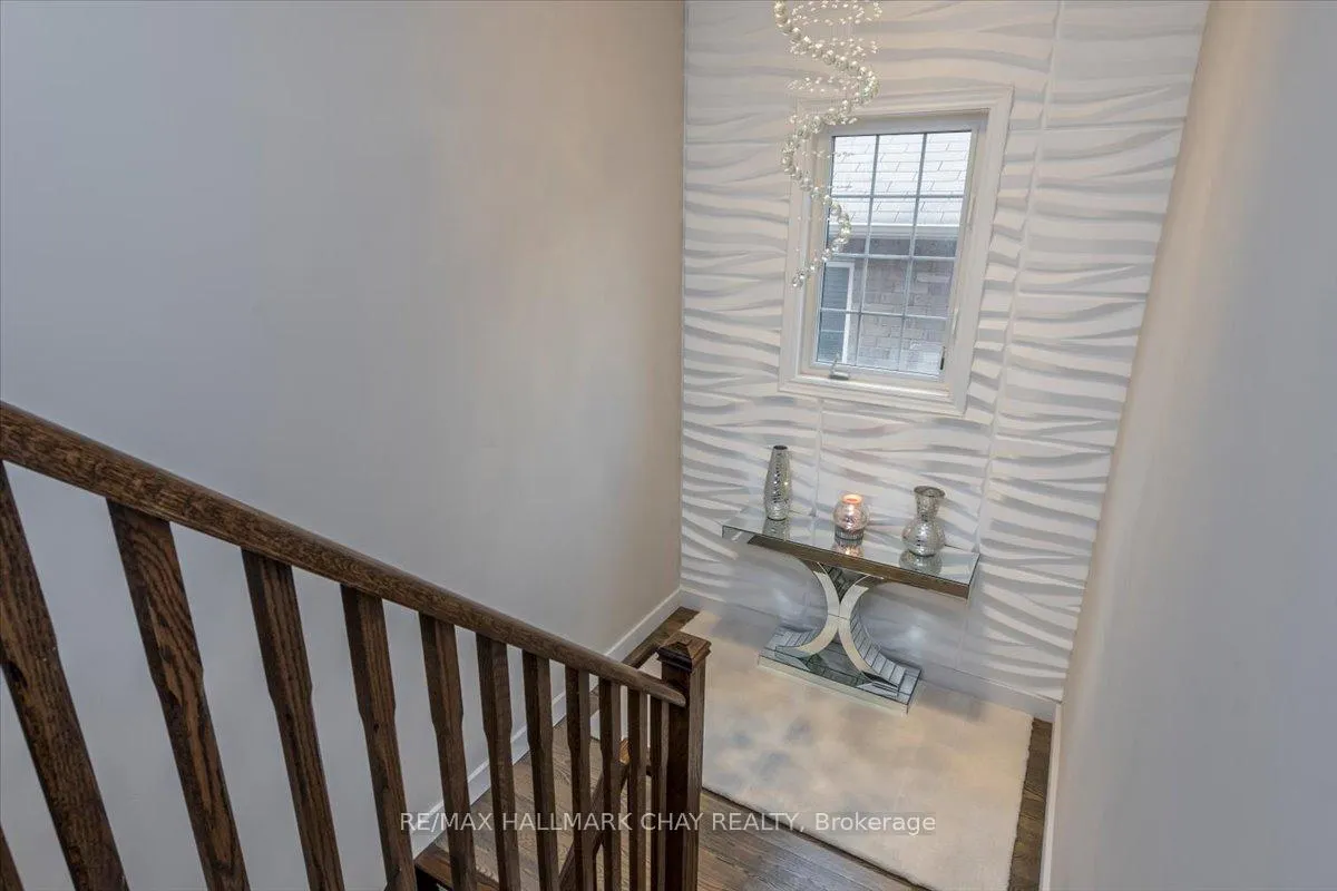 Photo 12 of 1300 Hunter Street, Innisfil, Alcona — HOMEH
