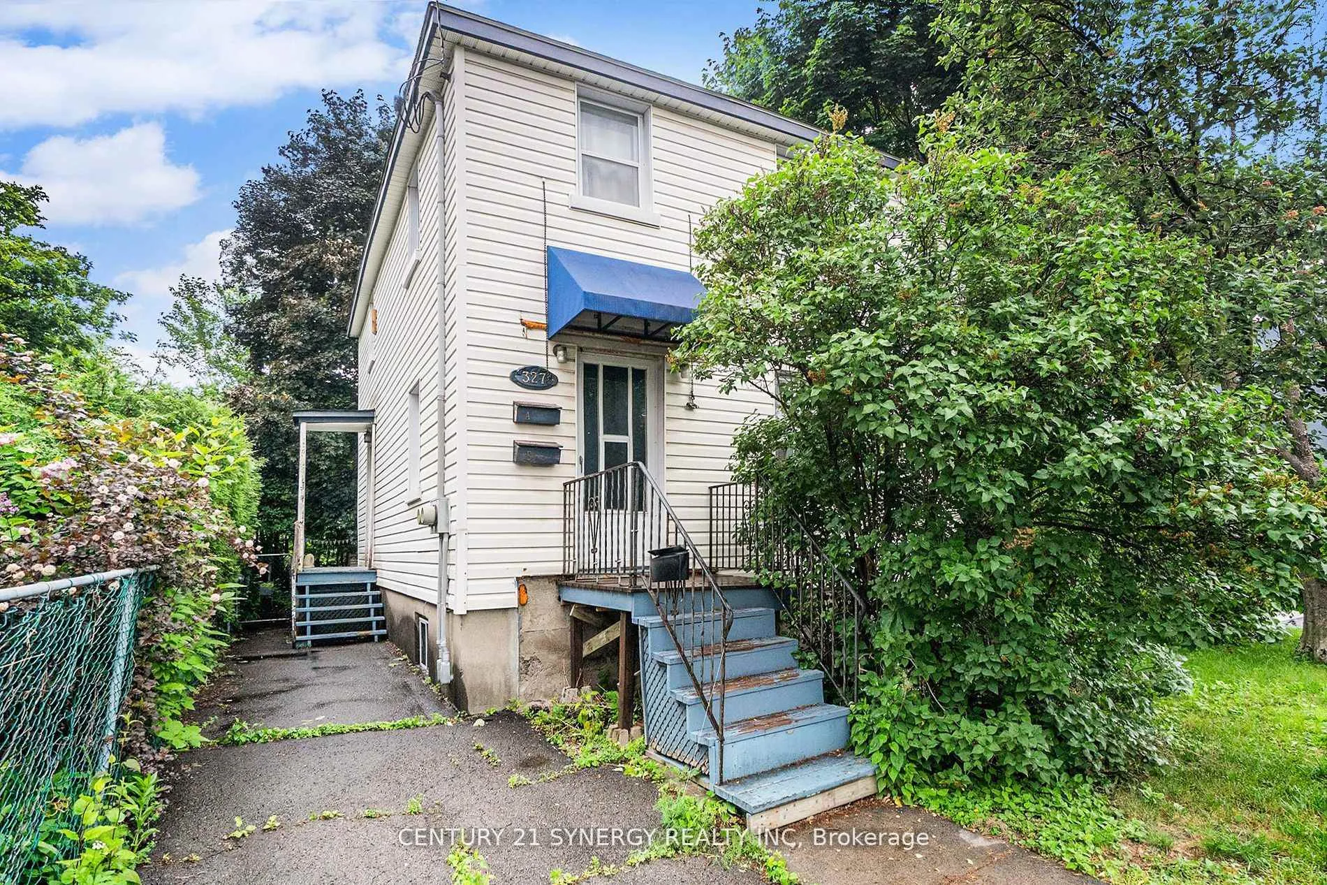 Photo 1 of 327 Richelieu Avenue, Ottawa, Vanier — HOMEH