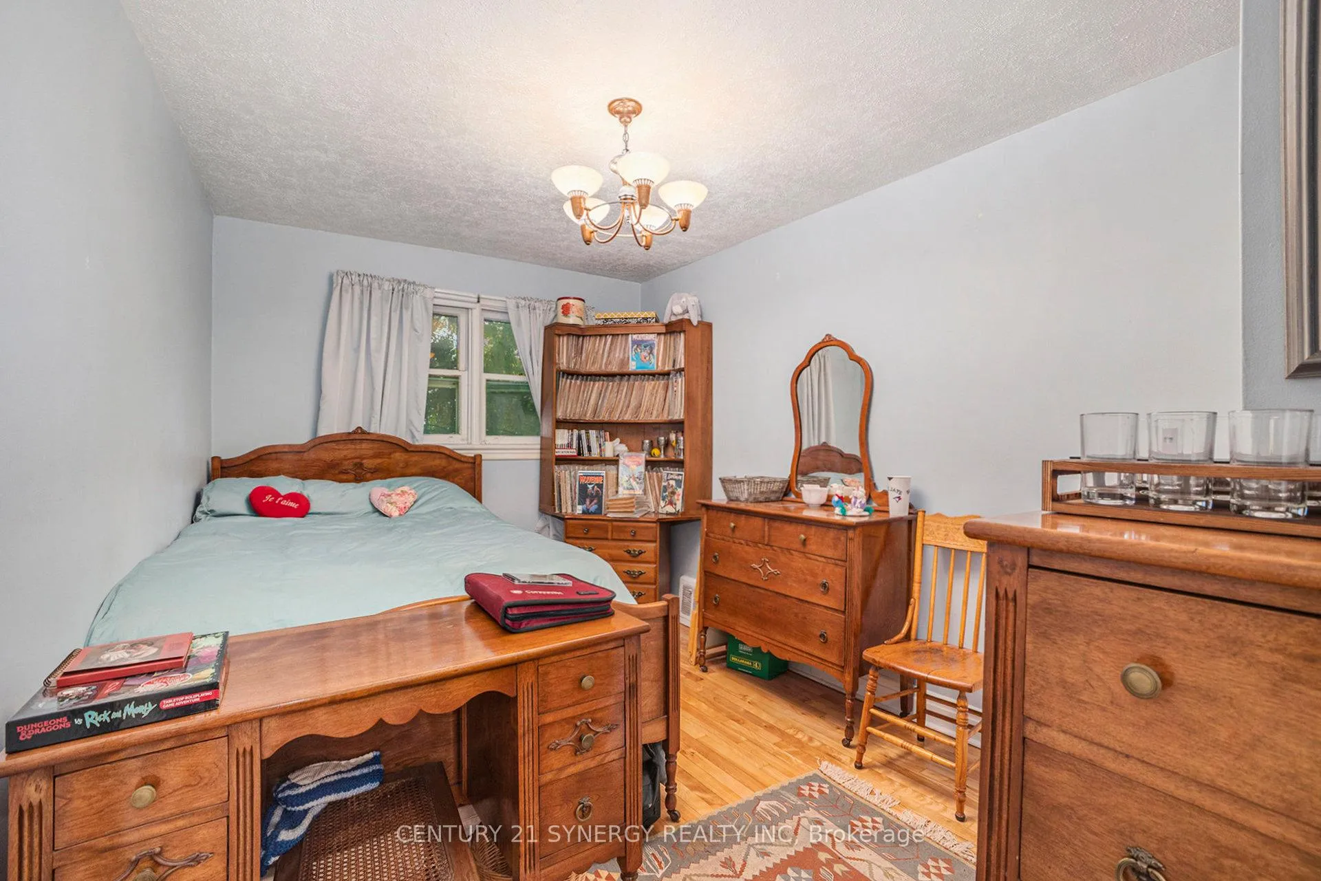 Photo 15 of 327 Richelieu Avenue, Ottawa, Vanier — HOMEH