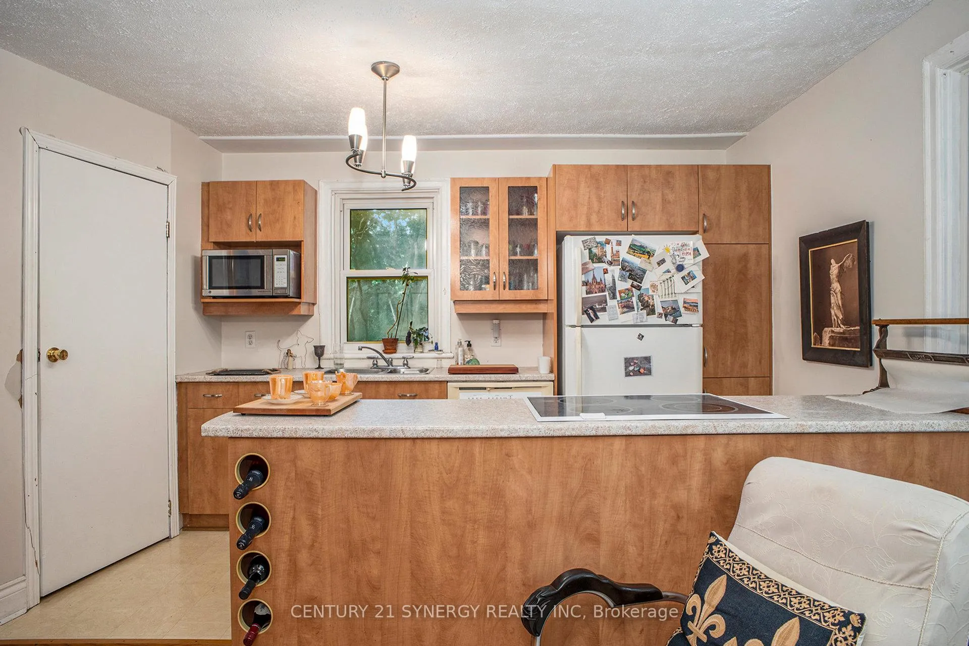 Photo 29 of 327 Richelieu Avenue, Ottawa, Vanier — HOMEH