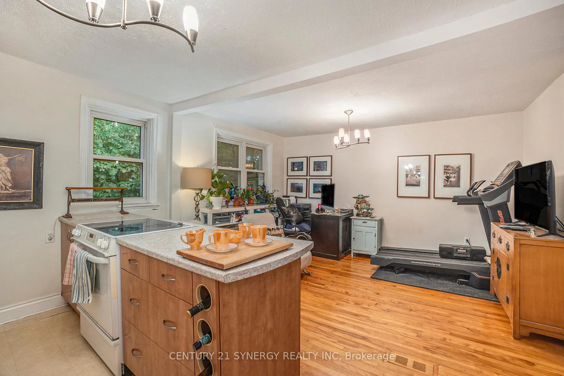 Photo 30 of 327 Richelieu Avenue, Ottawa, Vanier — HOMEH
