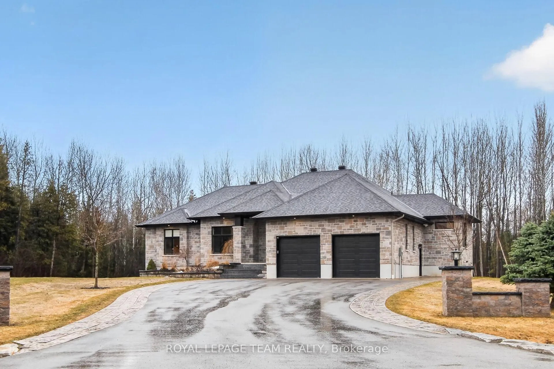 Photo 1 of 144 Country Meadow Drive, Ottawa, Huntley Ward (North West) — HOMEH