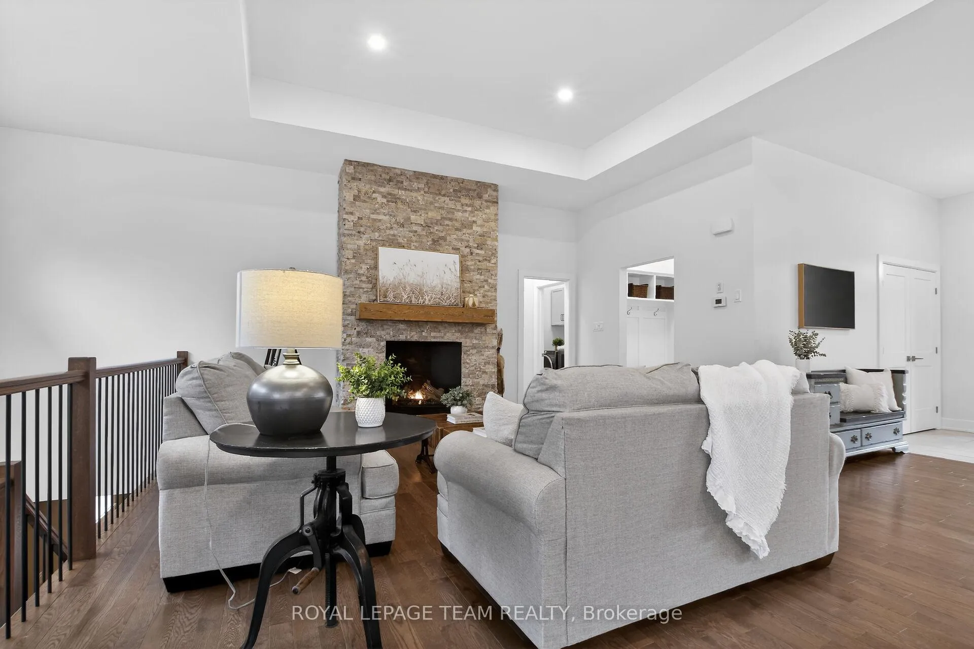 Photo 9 of 144 Country Meadow Drive, Ottawa, Huntley Ward (North West) — HOMEH