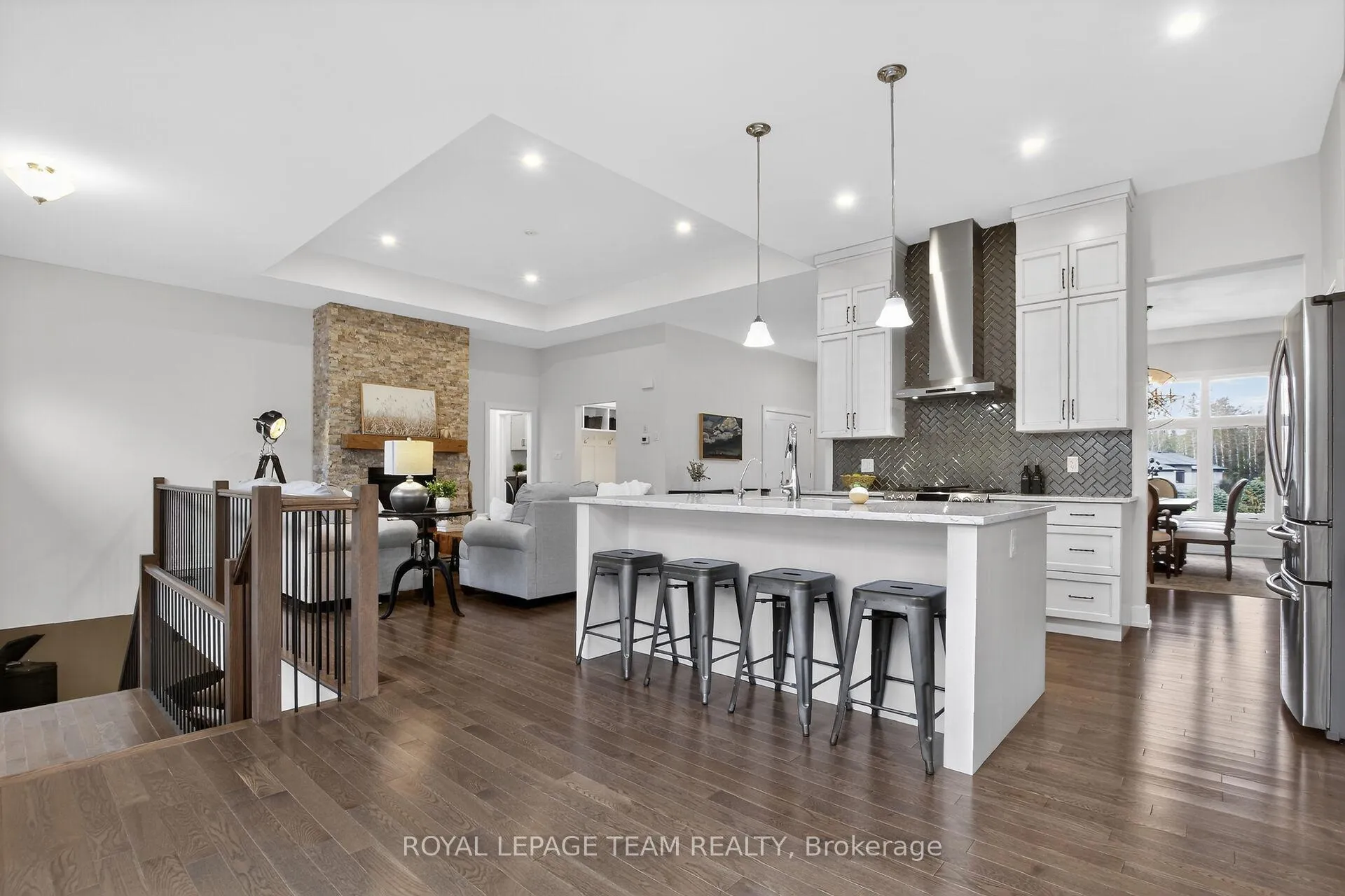 Photo 12 of 144 Country Meadow Drive, Ottawa, Huntley Ward (North West) — HOMEH