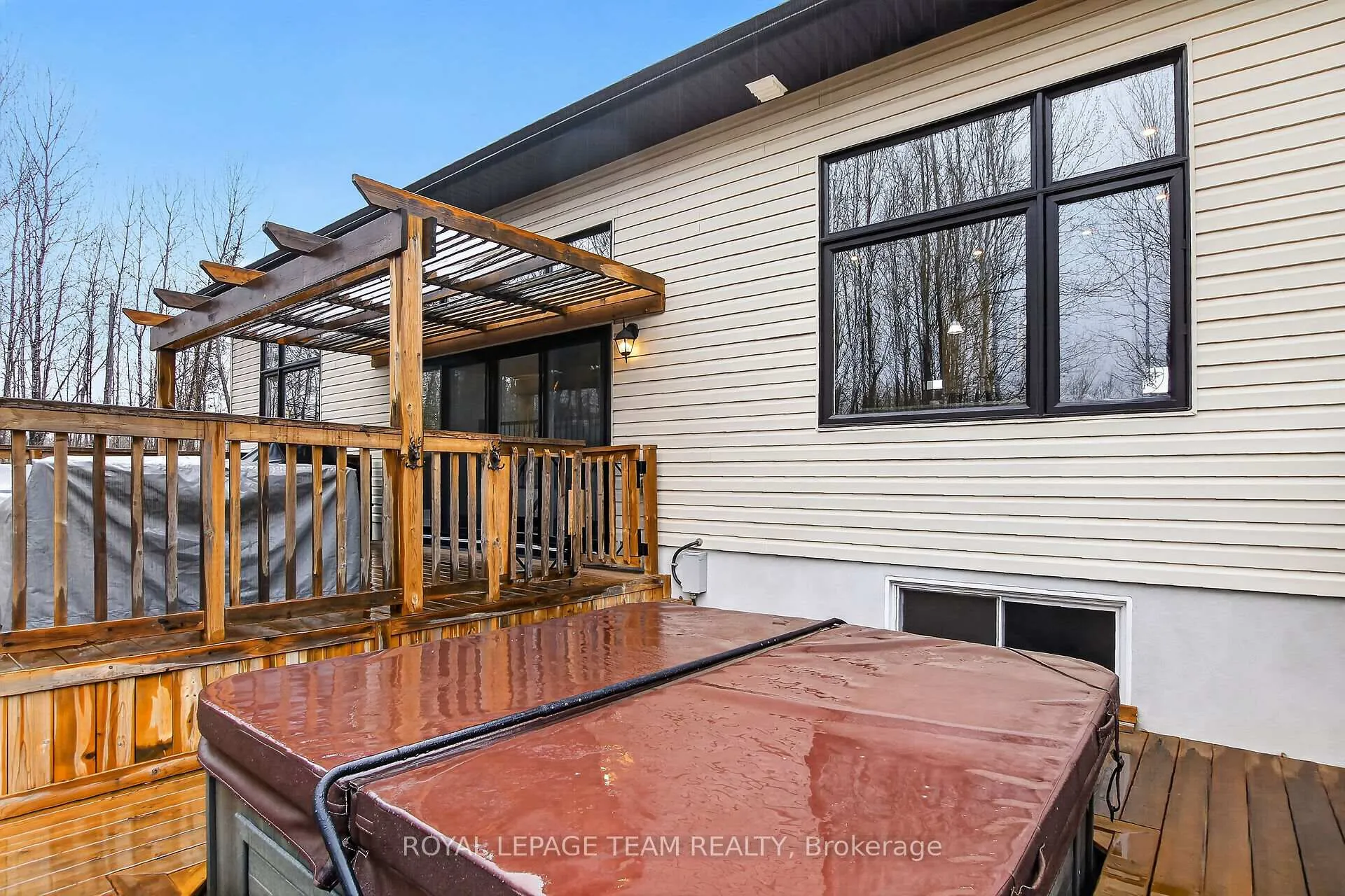 Photo 45 of 144 Country Meadow Drive, Ottawa, Huntley Ward (North West) — HOMEH