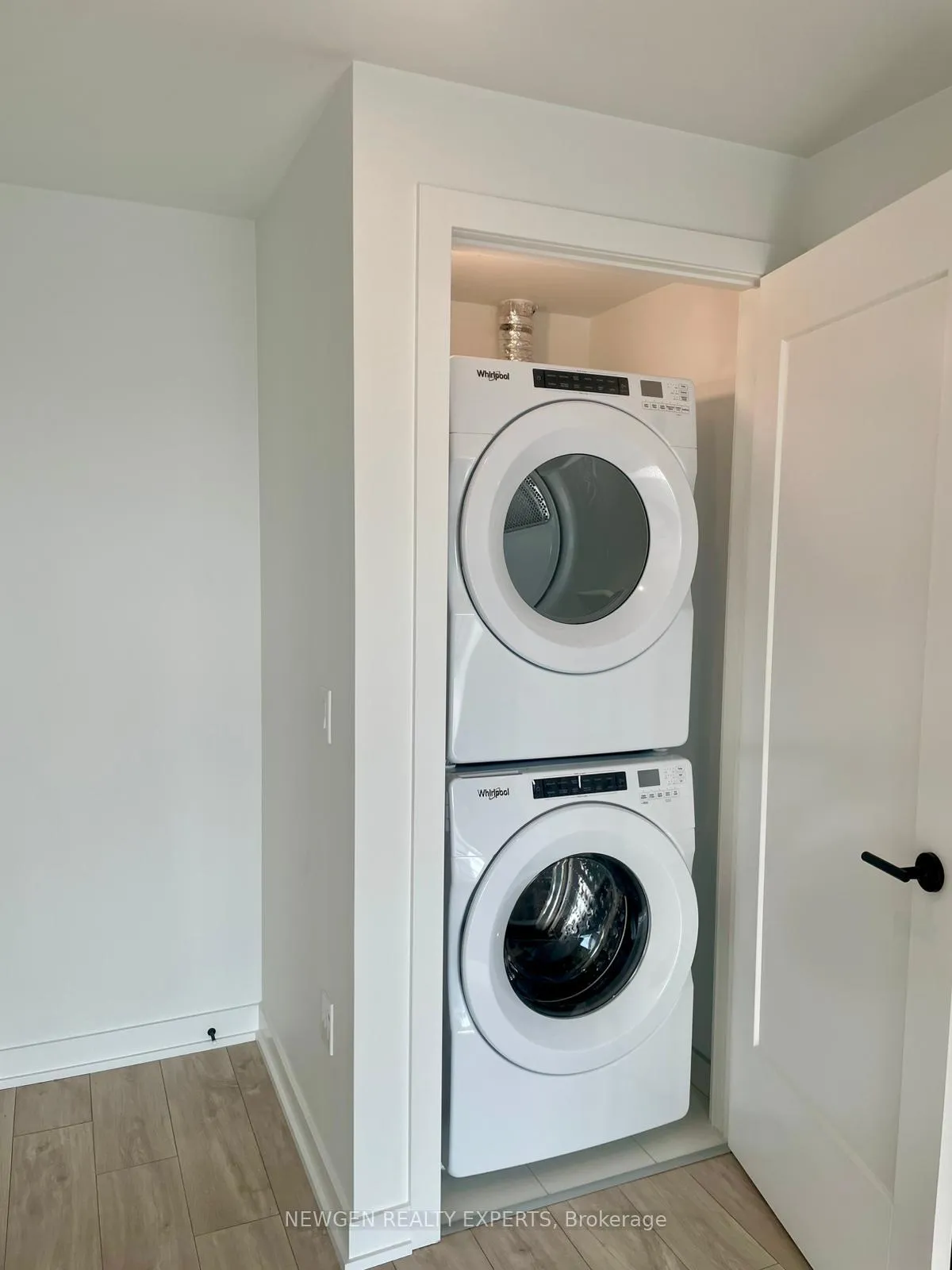 Photo 9 of Unit 501, 750 Whitlock Avenue, Milton, Cobban — HOMEH