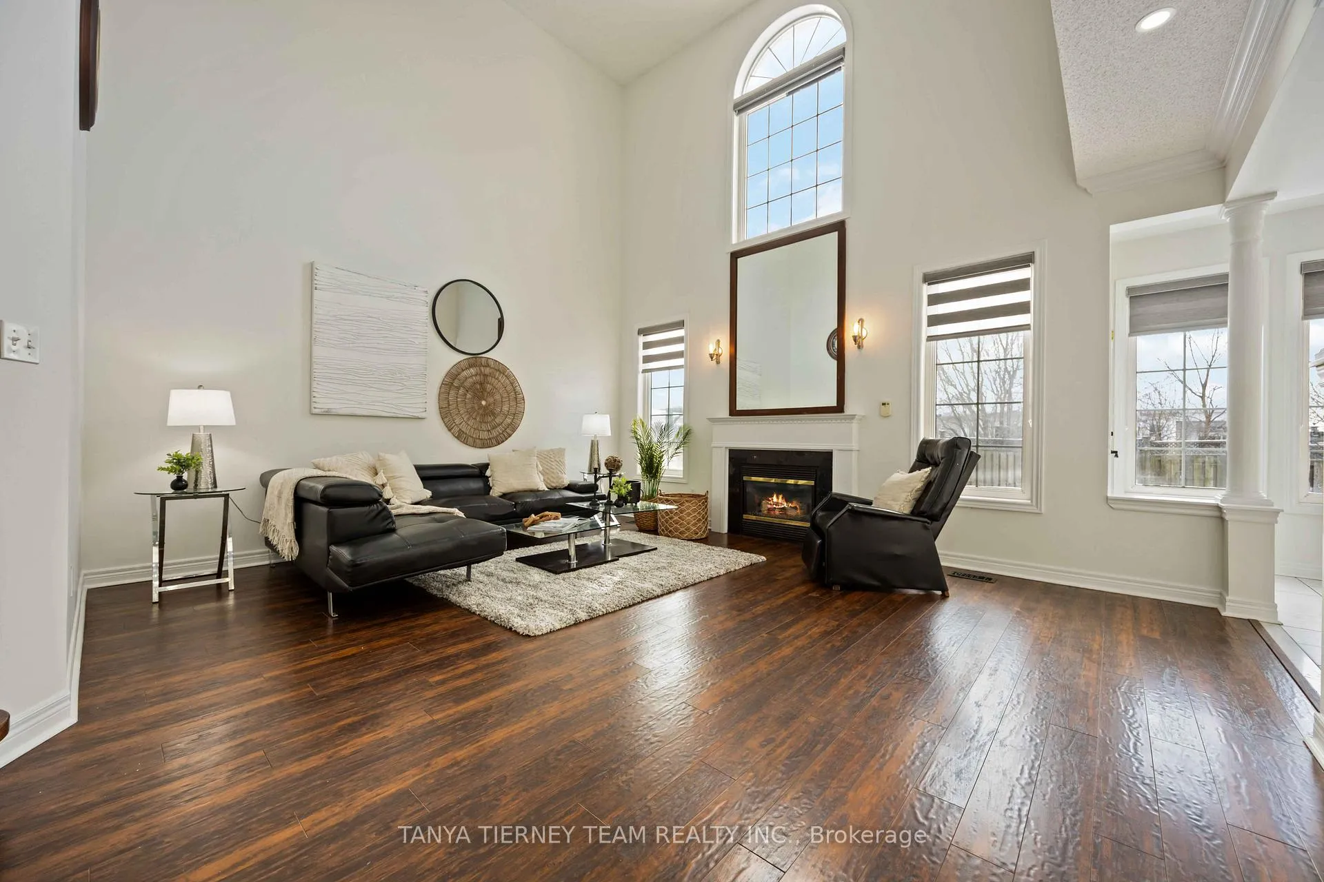 Photo 8 of 101 Tunney Place, Whitby, Brooklin — HOMEH