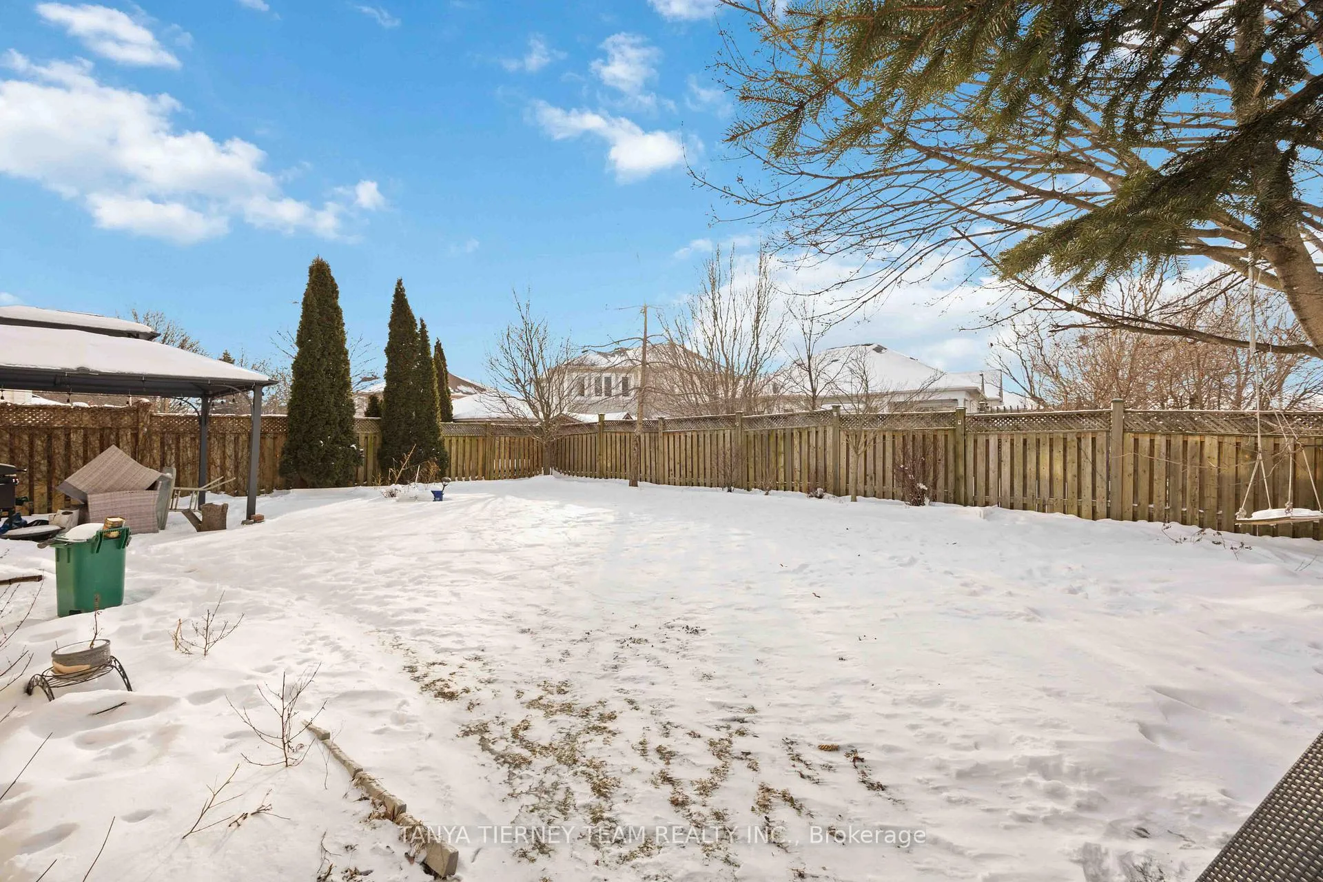 Photo 42 of 101 Tunney Place, Whitby, Brooklin — HOMEH