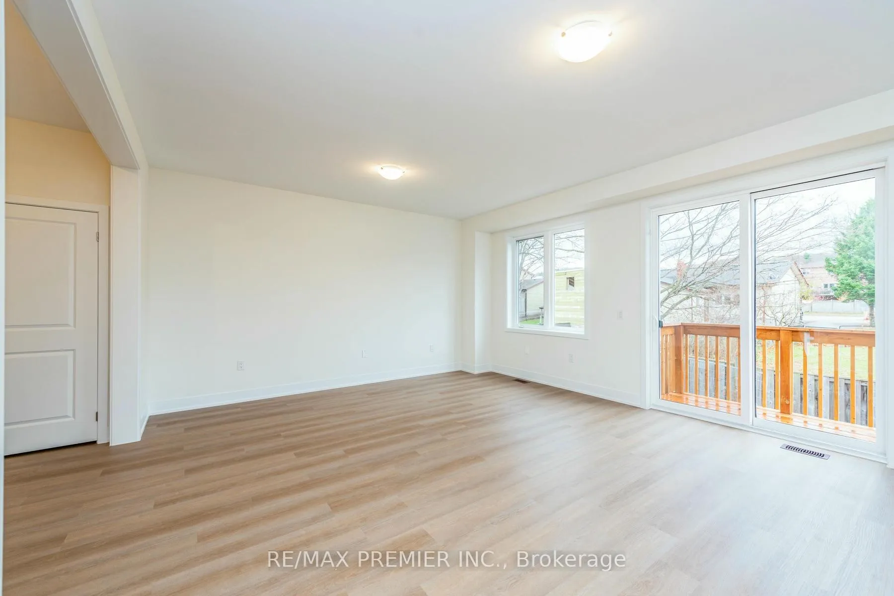 Photo 8 of Unit 11, 5 Hampton Lane, Barrie, Ardagh — HOMEH