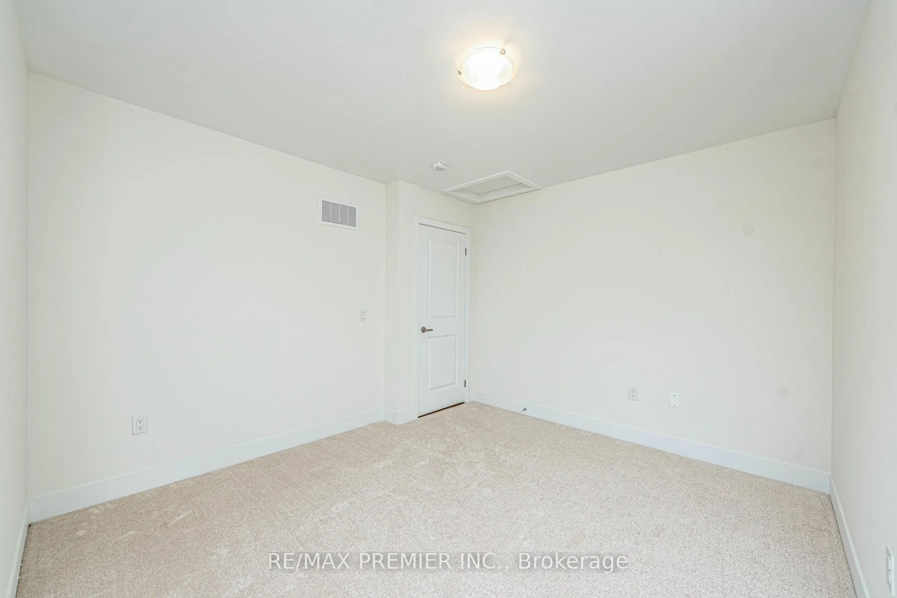 Photo 22 of Unit 11, 5 Hampton Lane, Barrie, Ardagh — HOMEH