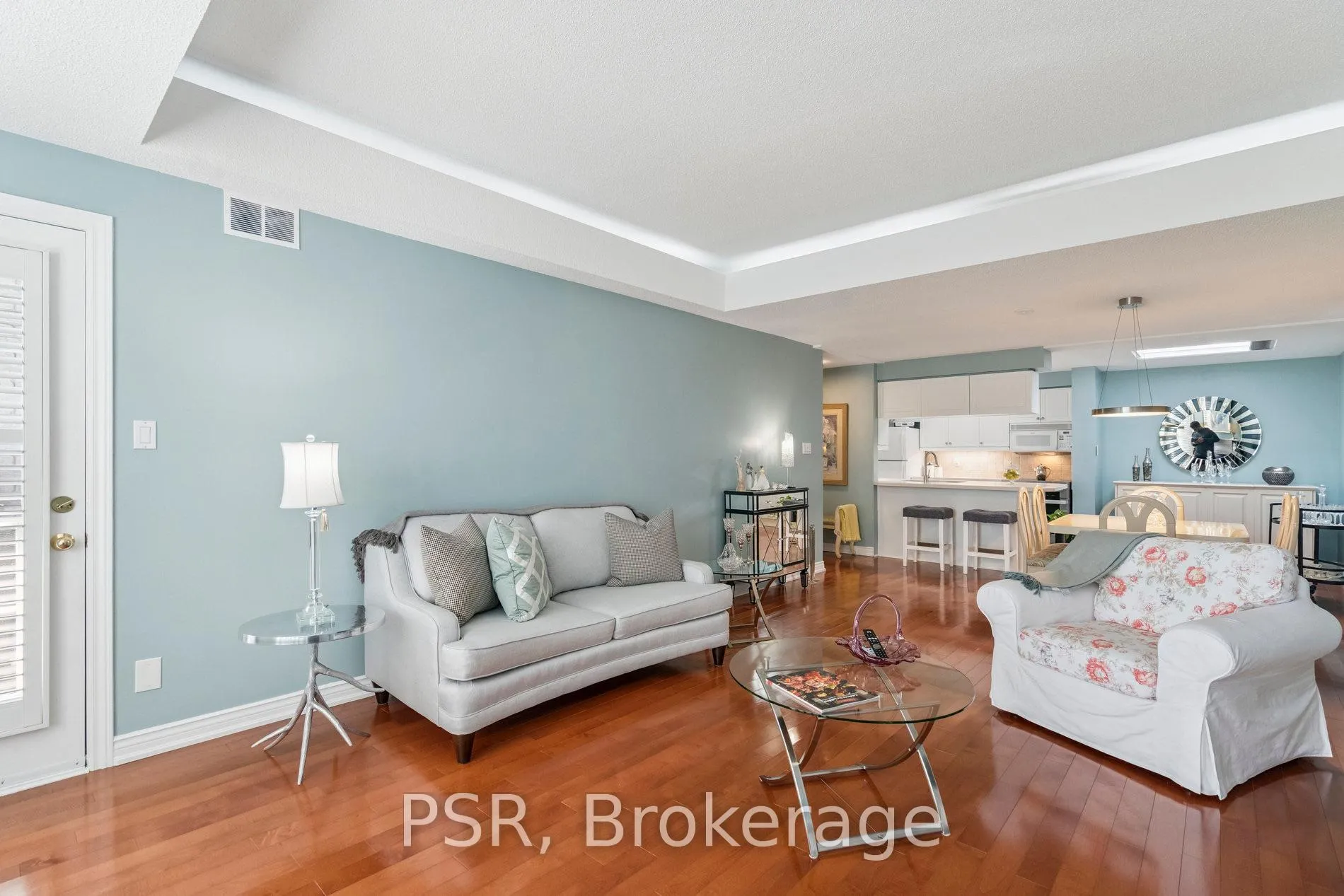 Photo 10 of Unit 302, 970 Golf Links Road, Hamilton, Ancaster — HOMEH