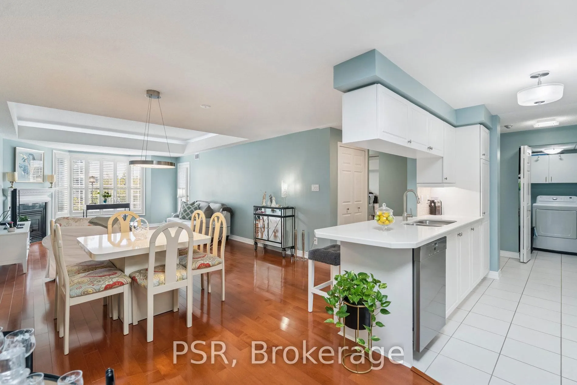 Photo 14 of Unit 302, 970 Golf Links Road, Hamilton, Ancaster — HOMEH