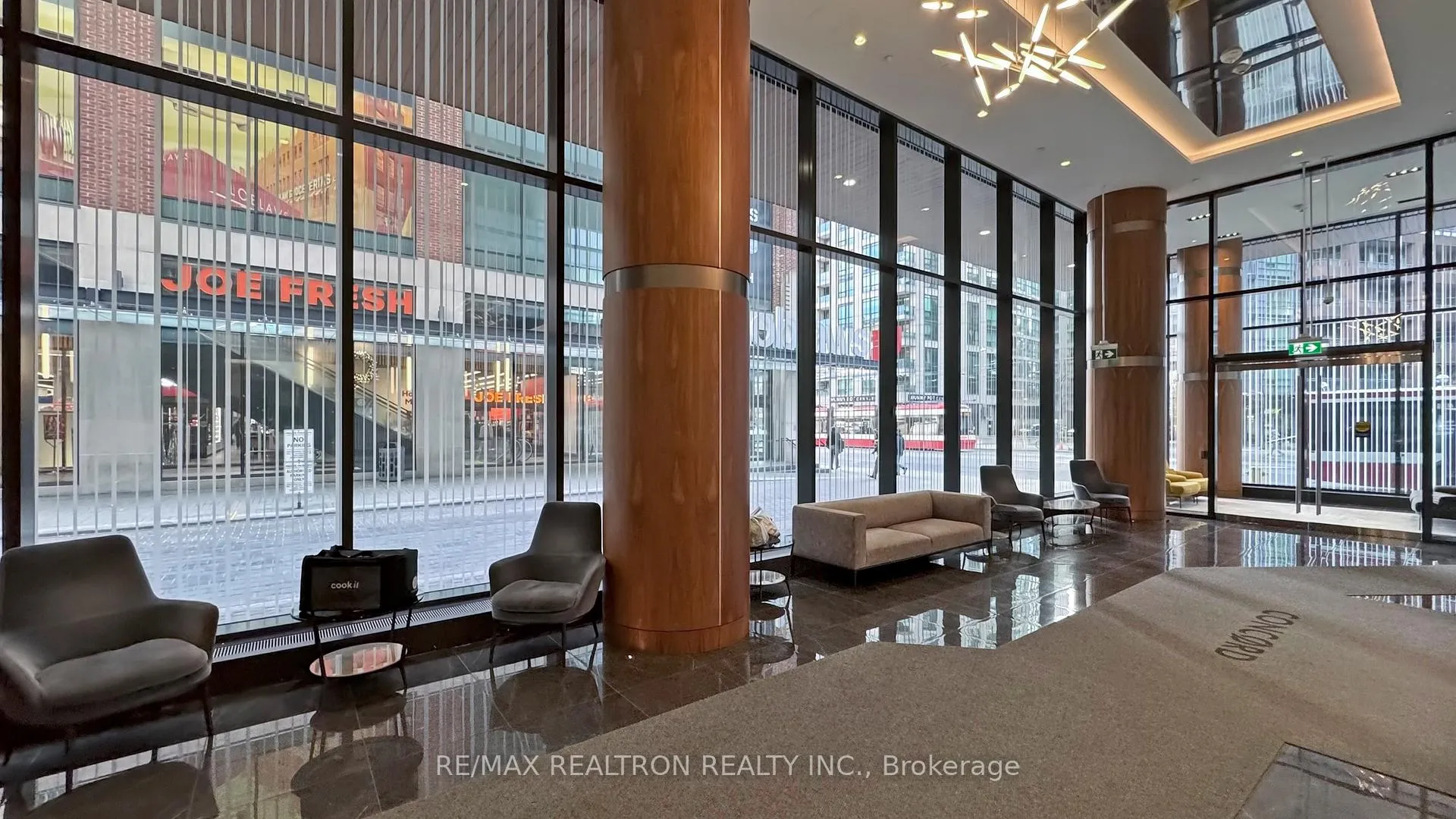 Photo 20 of Unit 3902, 19 Bathurst Street, Toronto, Waterfront Communities — HOMEH