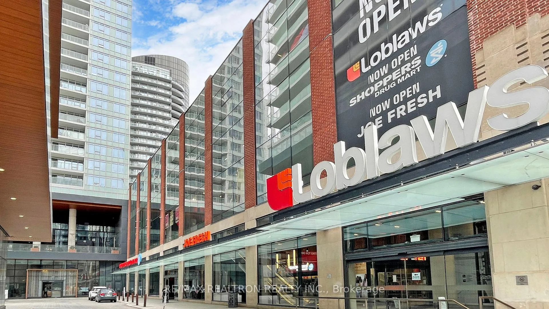 Photo 22 of Unit 3902, 19 Bathurst Street, Toronto, Waterfront Communities — HOMEH