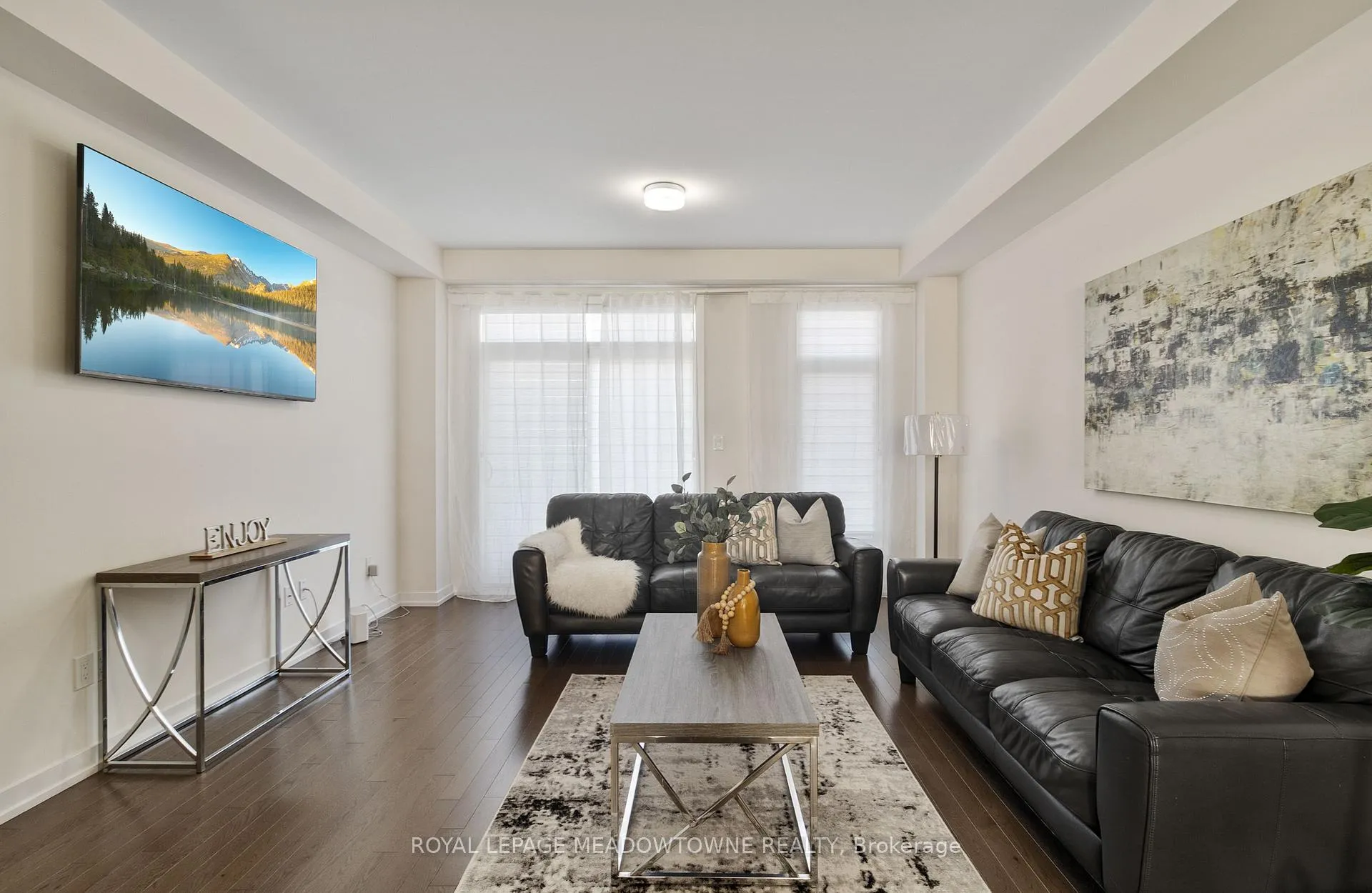 Photo 5 of 2662 Castlegate Crossing, Pickering, Duffin Heights — HOMEH
