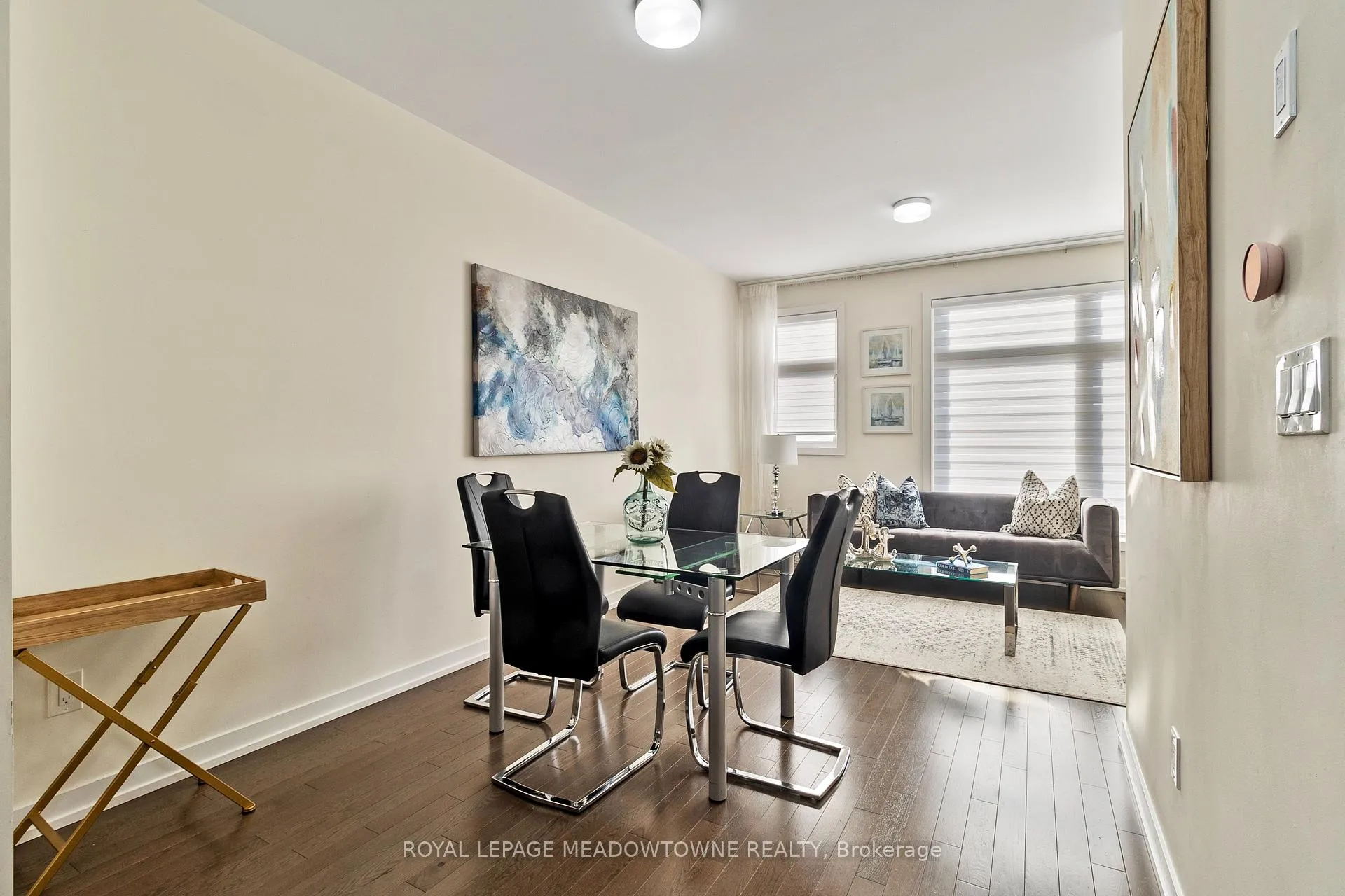 Photo 9 of 2662 Castlegate Crossing, Pickering, Duffin Heights — HOMEH