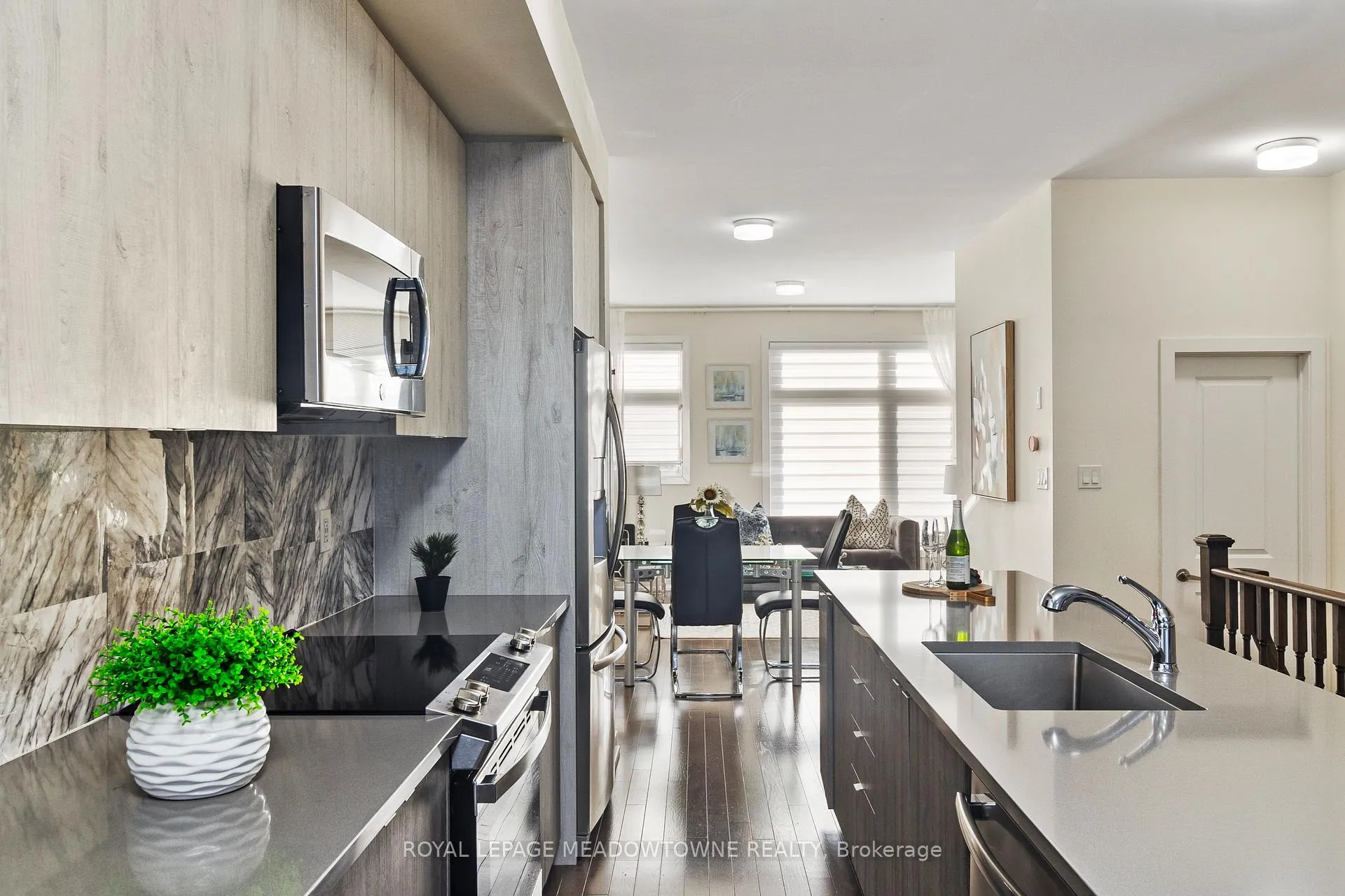 Photo 12 of 2662 Castlegate Crossing, Pickering, Duffin Heights — HOMEH
