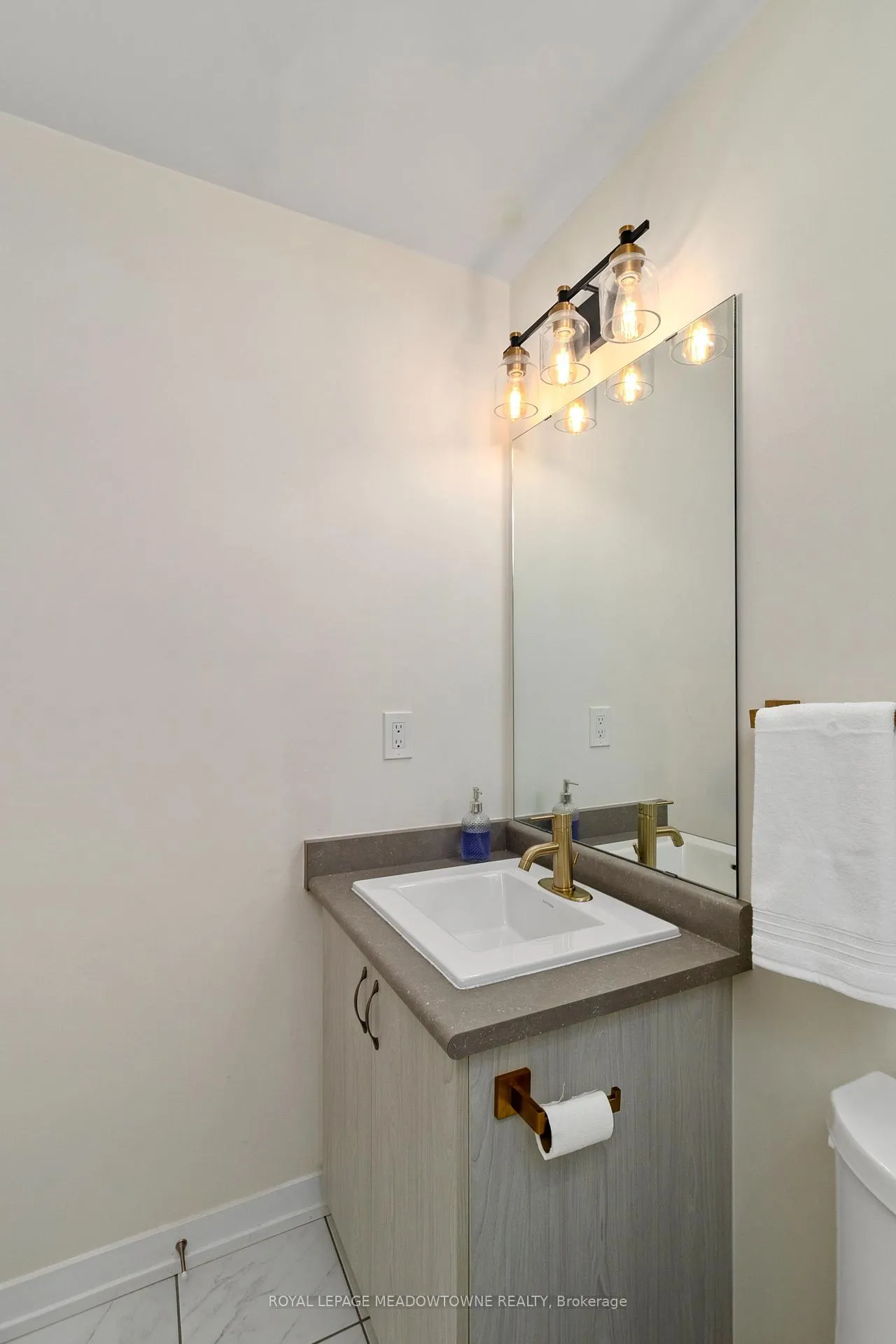 Photo 27 of 2662 Castlegate Crossing, Pickering, Duffin Heights — HOMEH
