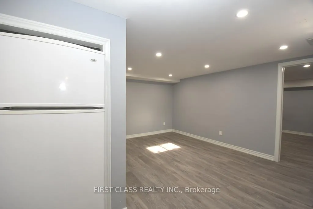 Photo 7 of Unit B2, 1506 Simcoe Street N, Oshawa, Samac — HOMEH